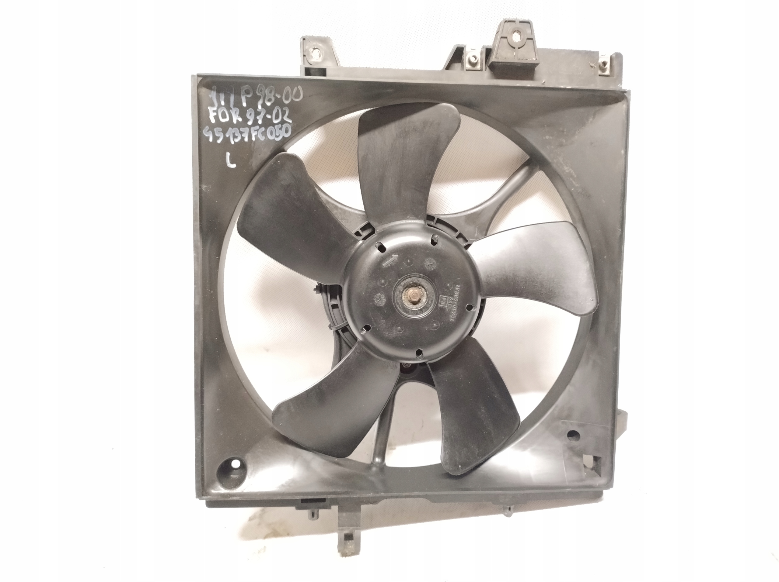 FORESTER SF WENTYLATOR CHŁODNICY LEWY 45137FC050