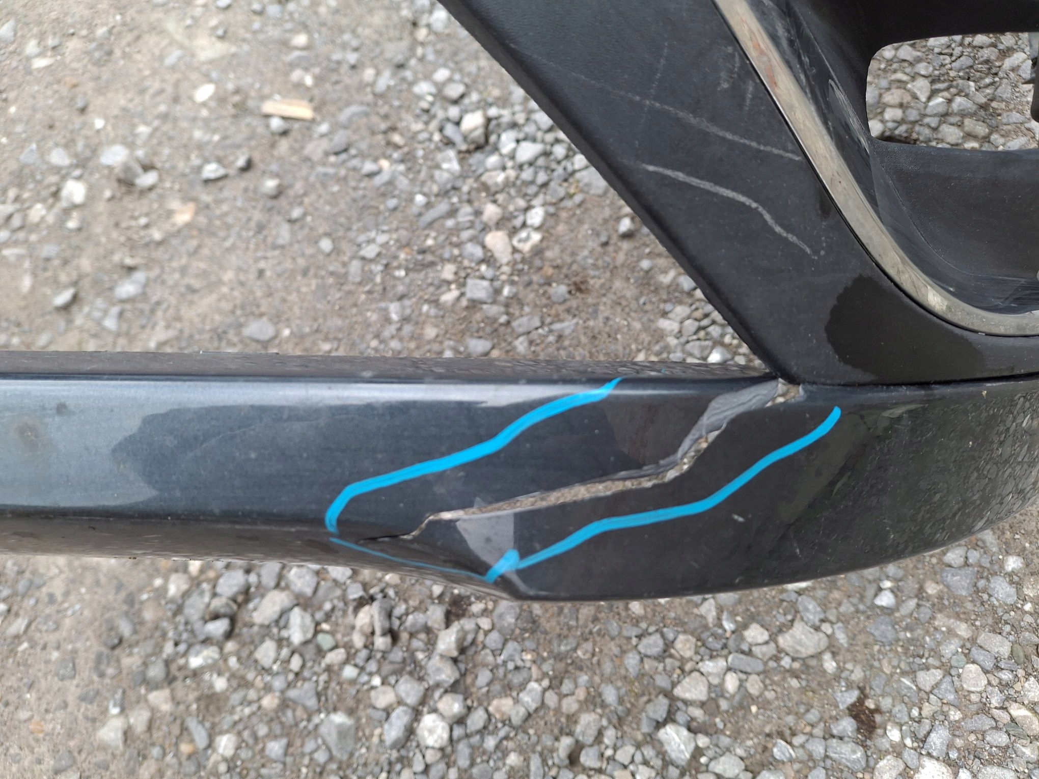 front bumper RENAULT TRAFIC III LIFT 2021R->