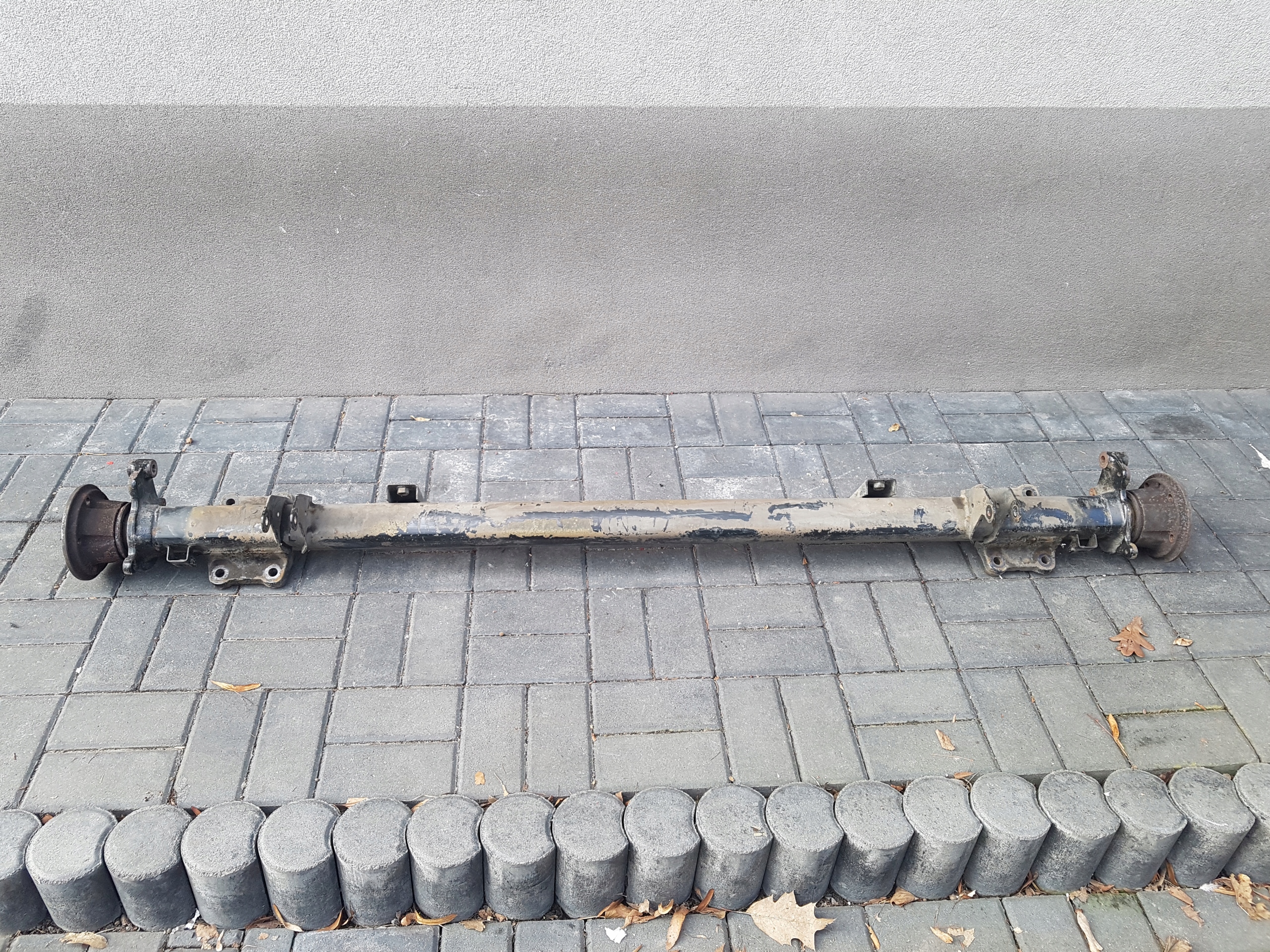 VW CRAFTER II belka tył oś zawieszenie tył 2N0500051