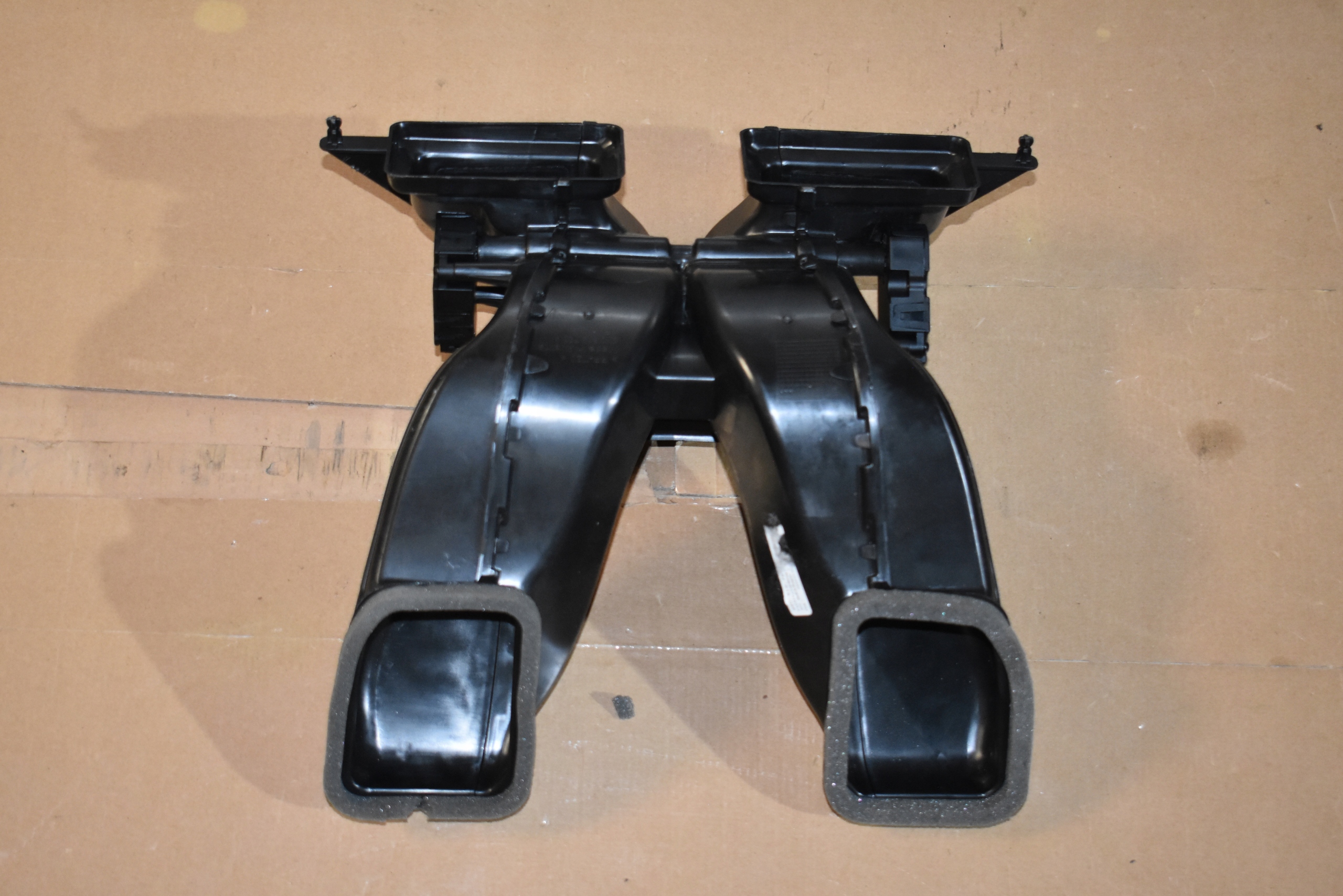 IDEALNY drain air PORSCHE CAYENNE 9Y 1
