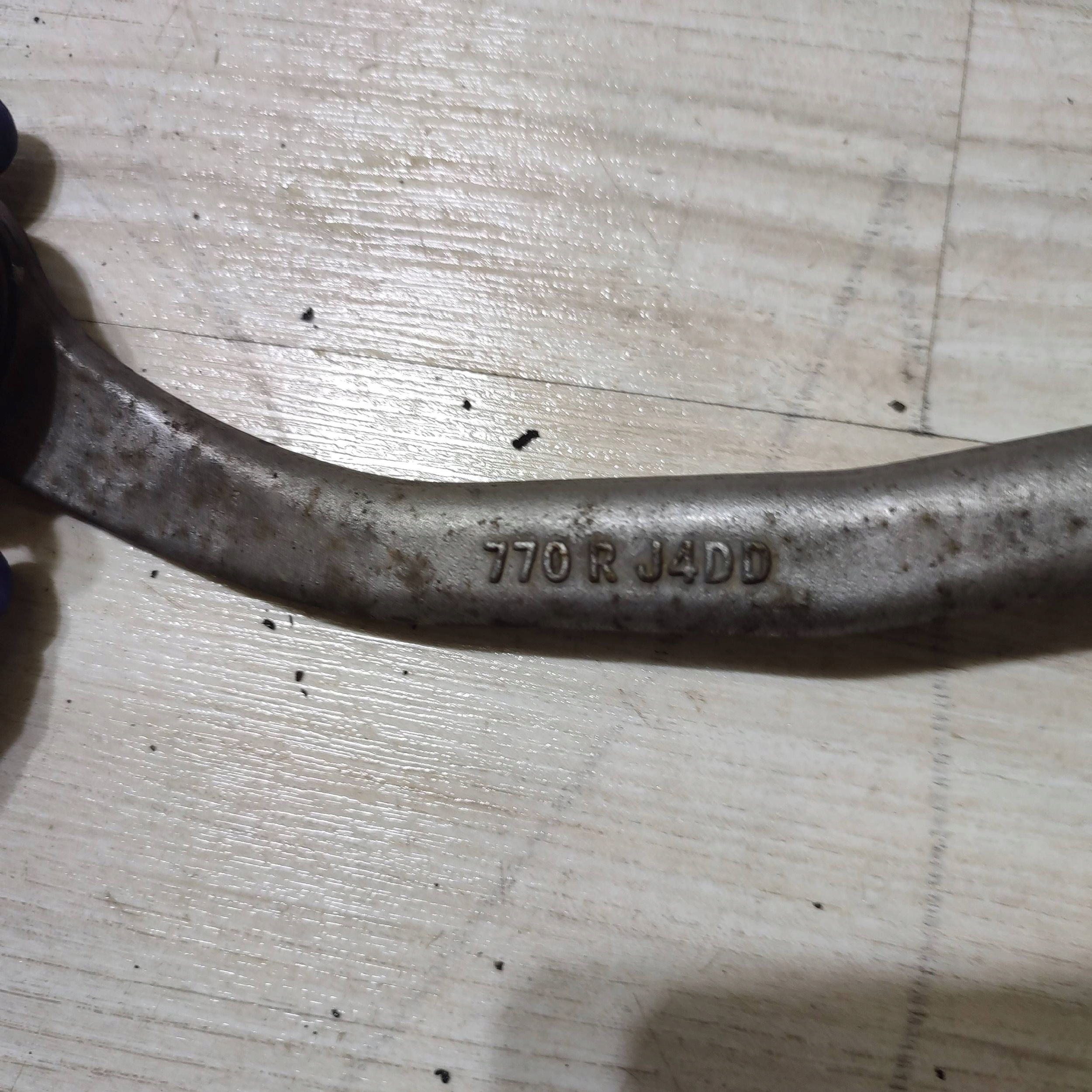 bar of steering front side right Dacia Jogger 770RJ4DD
