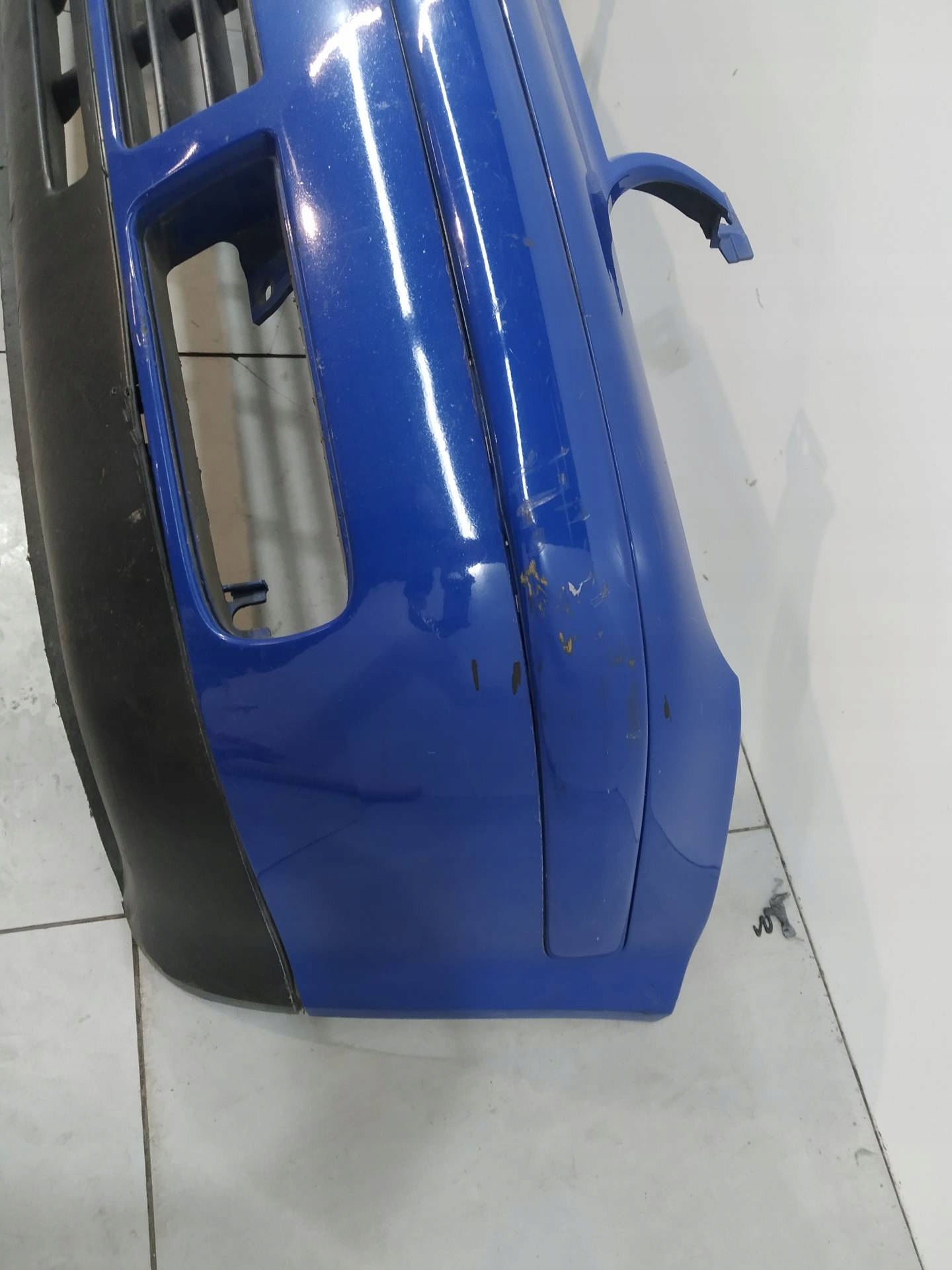 bumper front blue VW Volkswagen Golf IV (1997-2004)