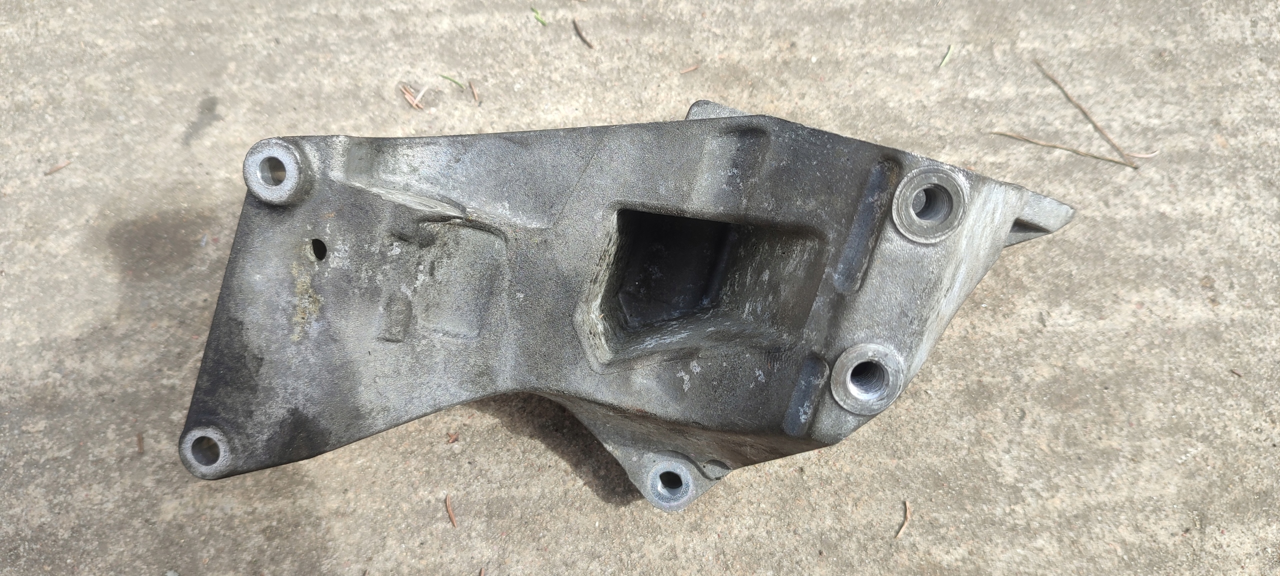 holder holder engine mount JAGUAR XF 4R8Q10239DE