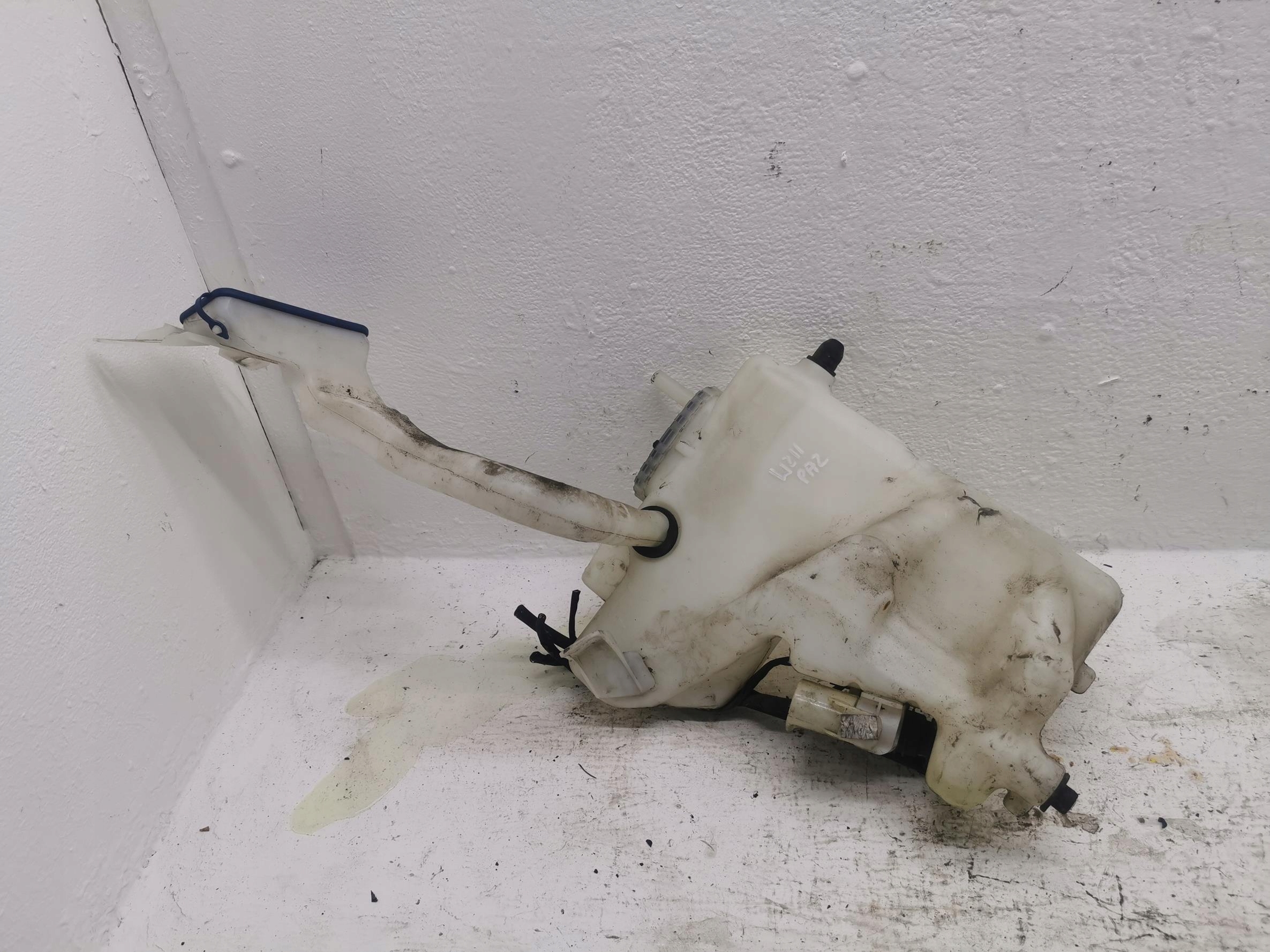 Behälter Spritzdüse MERCEDES E-KLASA W211 02-09