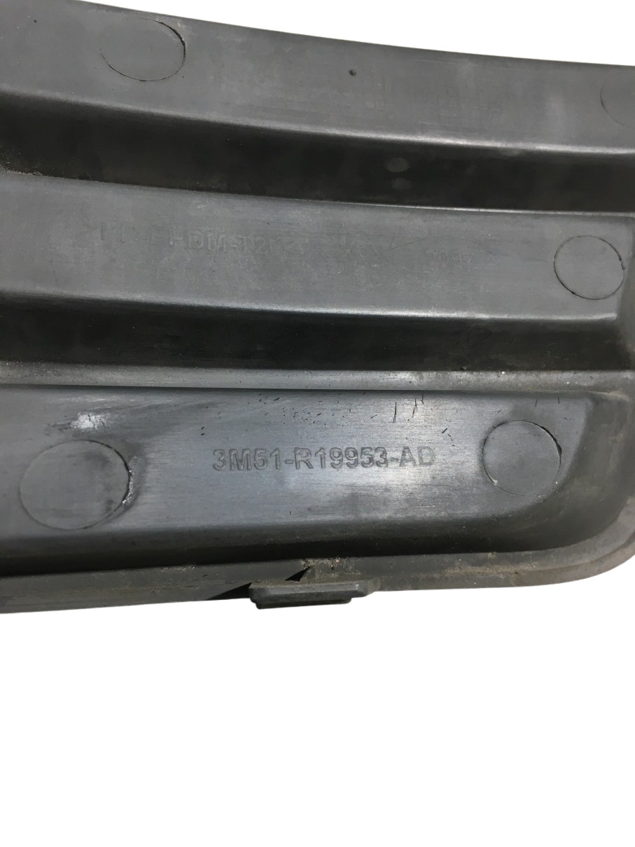 grid fog lights right FOCUS C-MAX 3M51R19953AD