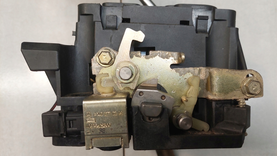 Mecanisme levier vitesse Engrenage AUTOMAT MERCEDES CLK C208