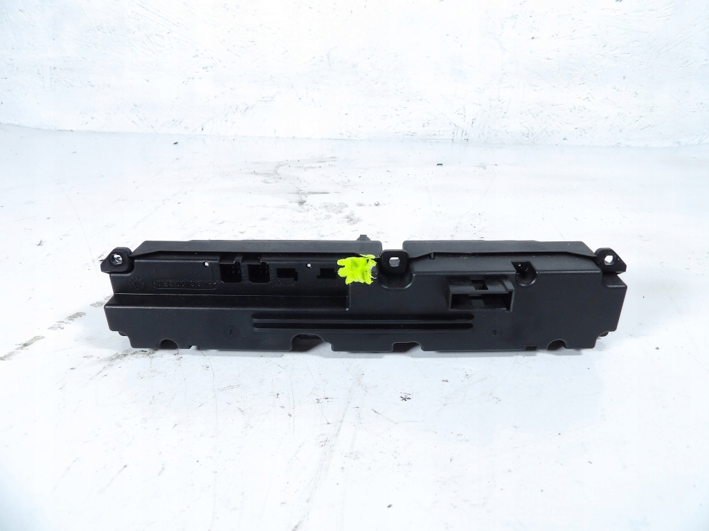 MERCEDES C W203 Commandes 2038204010