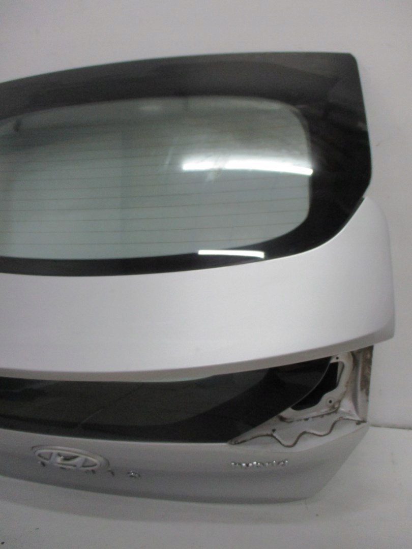 Klapa tylna HYUNDAI IONIQ KAMERA Producent części Hyundai OE