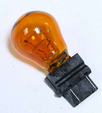 Żarówka pomarańczowa 3157NAS 27W/8W Sylvania