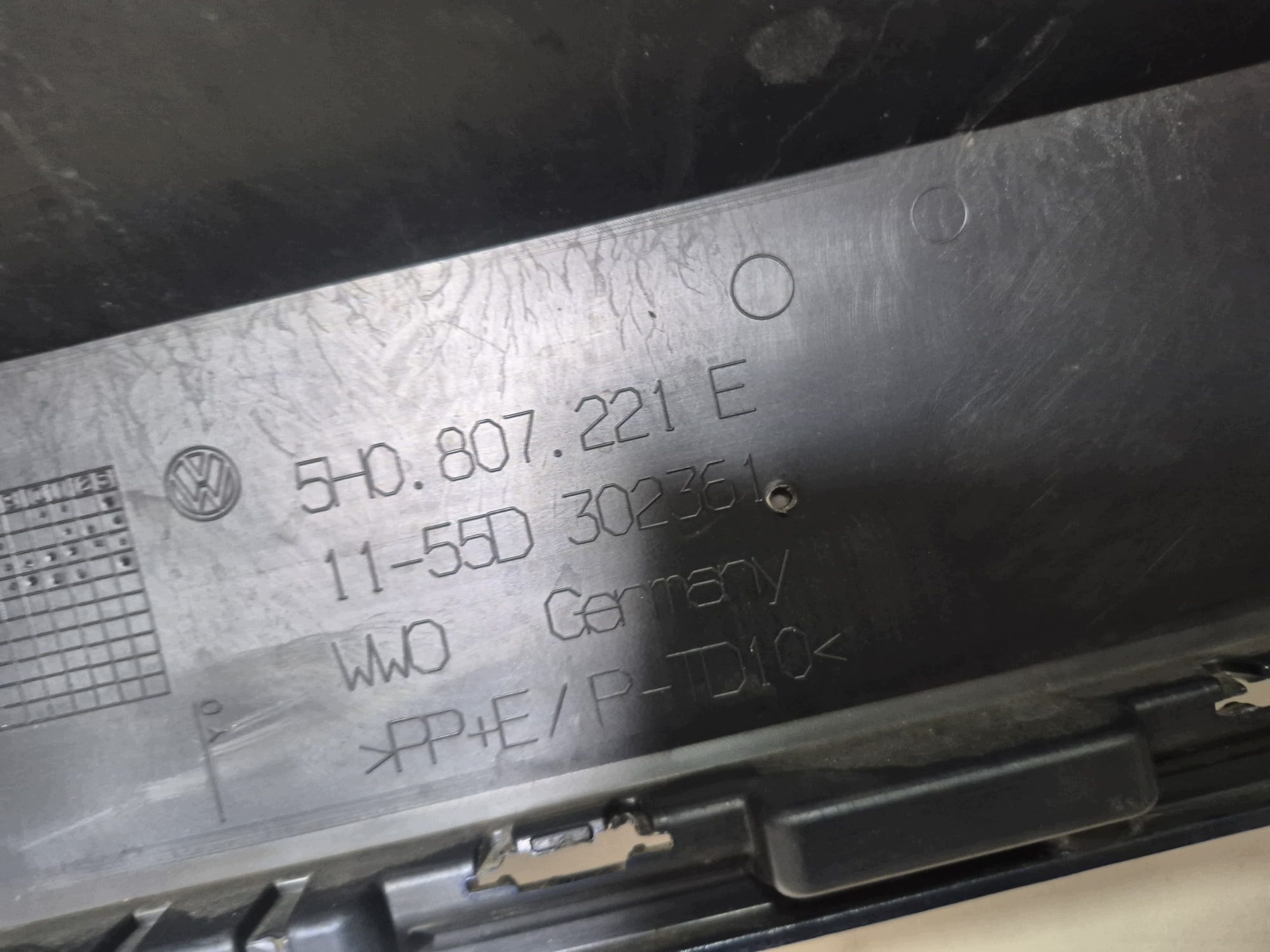 VW GOLF VIII 8 R R-TYPE 5H0 19- bumper front front 5H0807221E