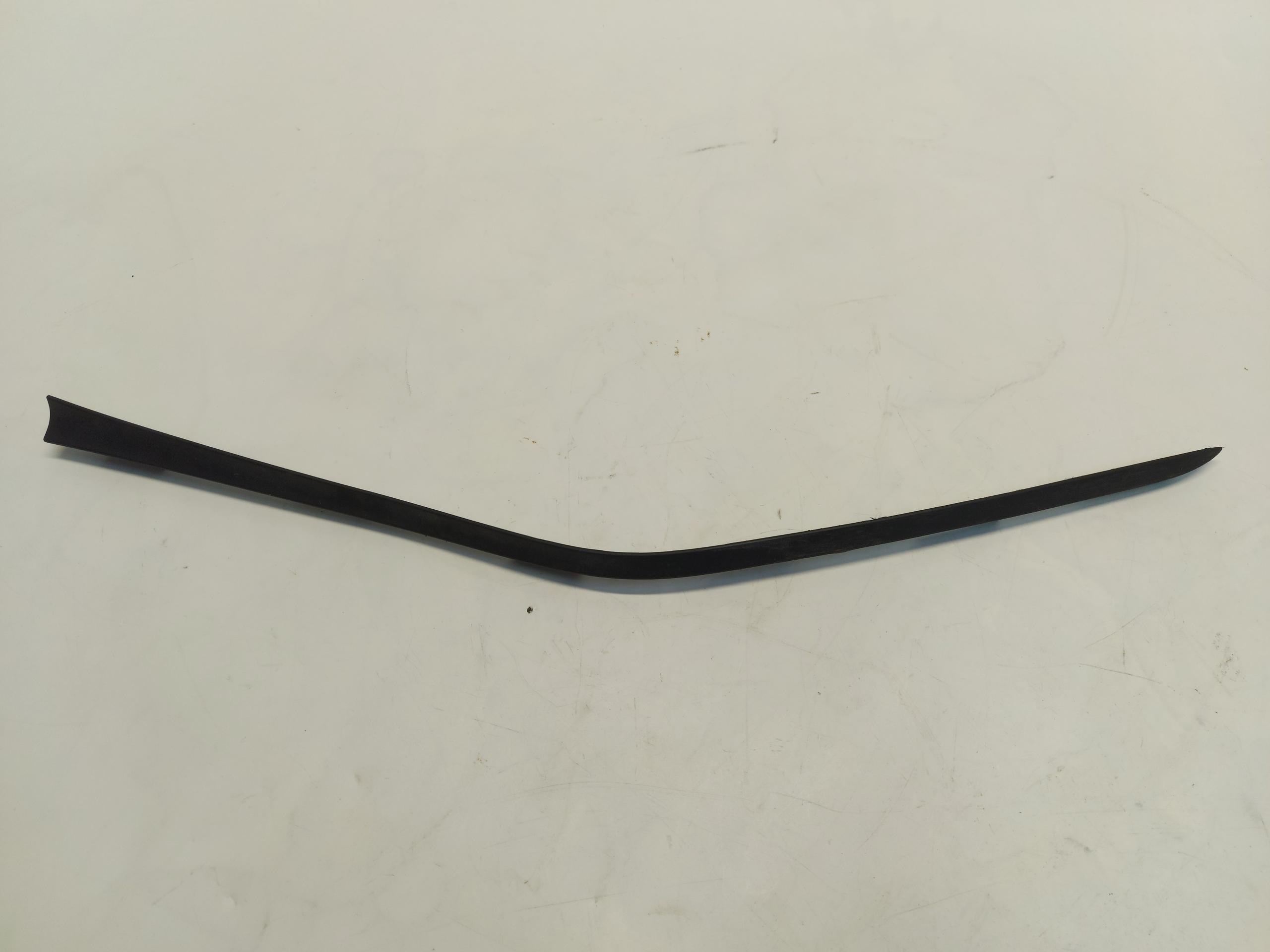 Mercedes GLA 250e LIFT II H247 moulding bumper front left A2478850209