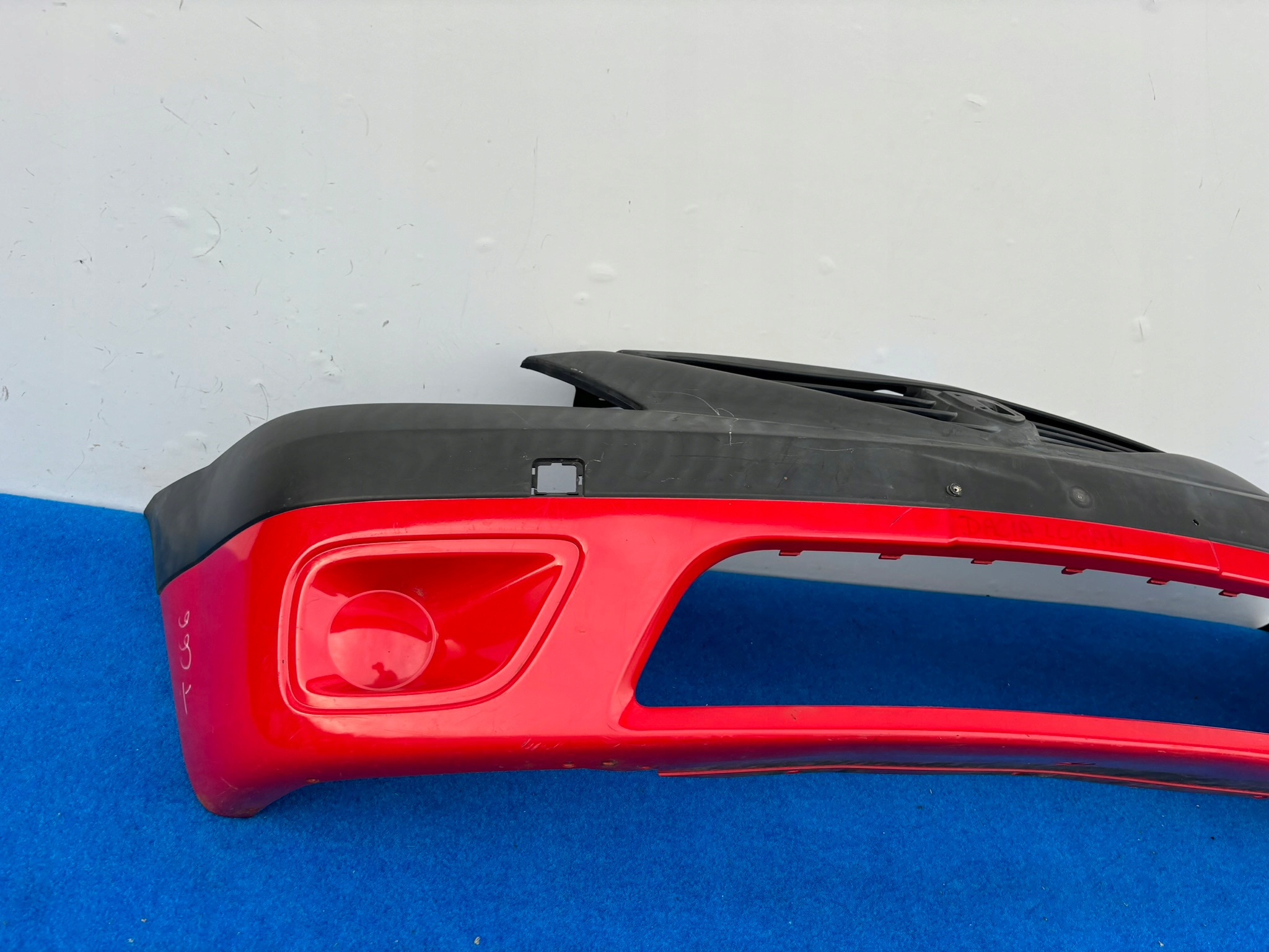DACIA LOGAN 04-08 ROK bumper front original 8200561847 TC66