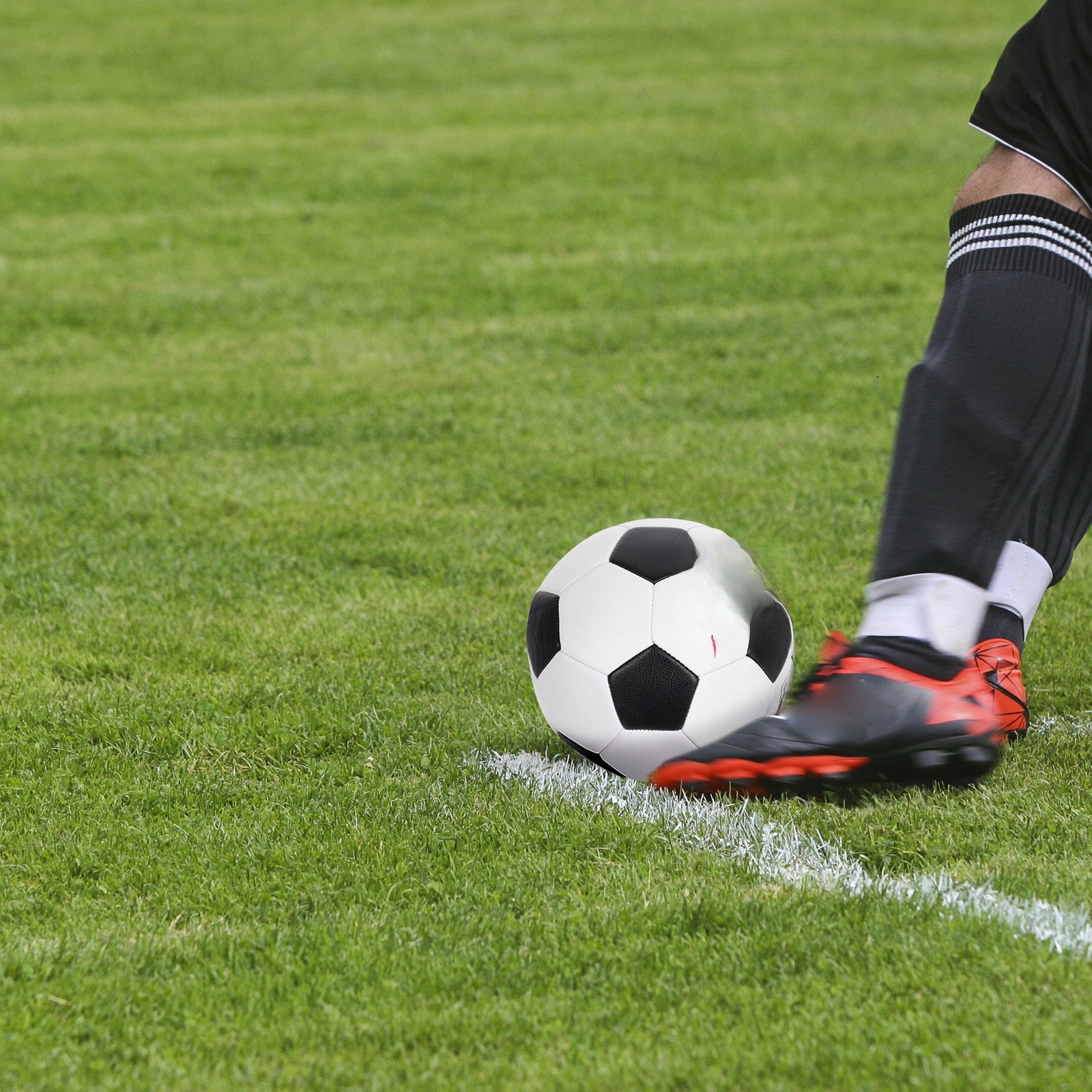 MASZYNA DO SZYCIA PIŁKI PIŁKARSKIEJ DLA DZIECI Marka bez marki