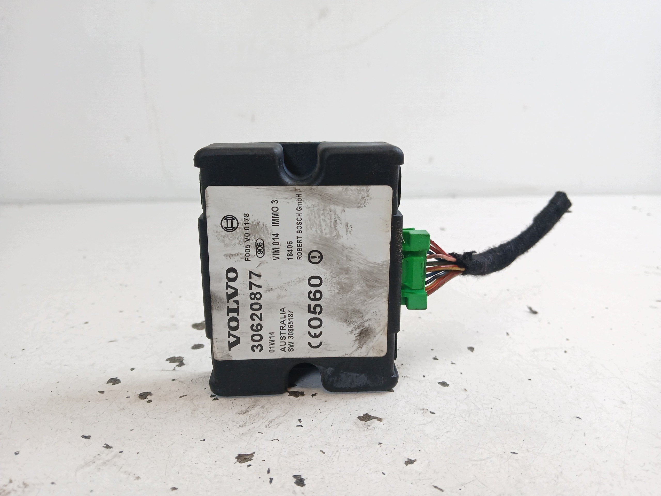 VOLVO V40 S40 et module unité de commande électronique uce IMMOBILIZERA 30620877