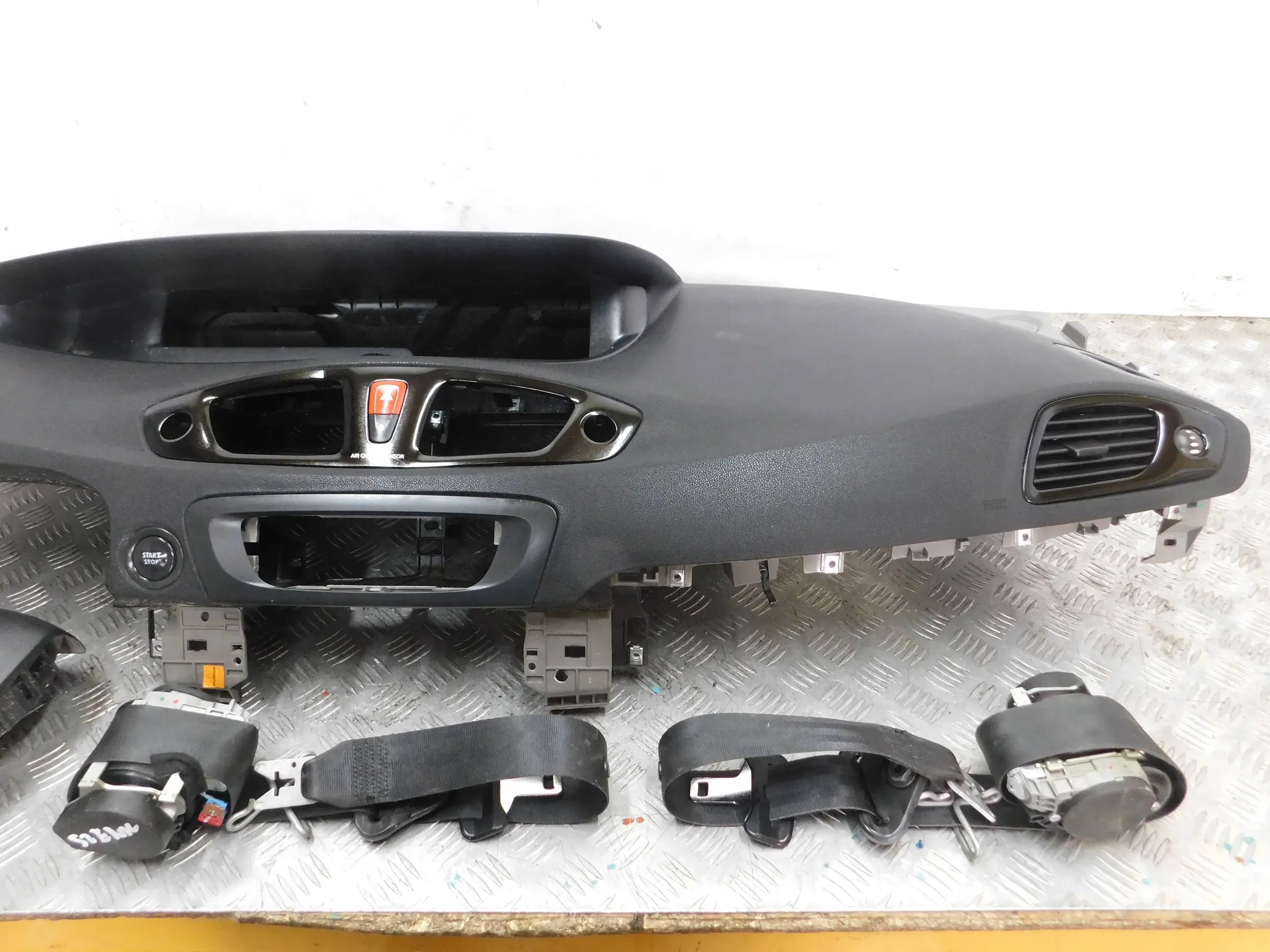 dashboard console airbag tension belts SCENIC III 3 08