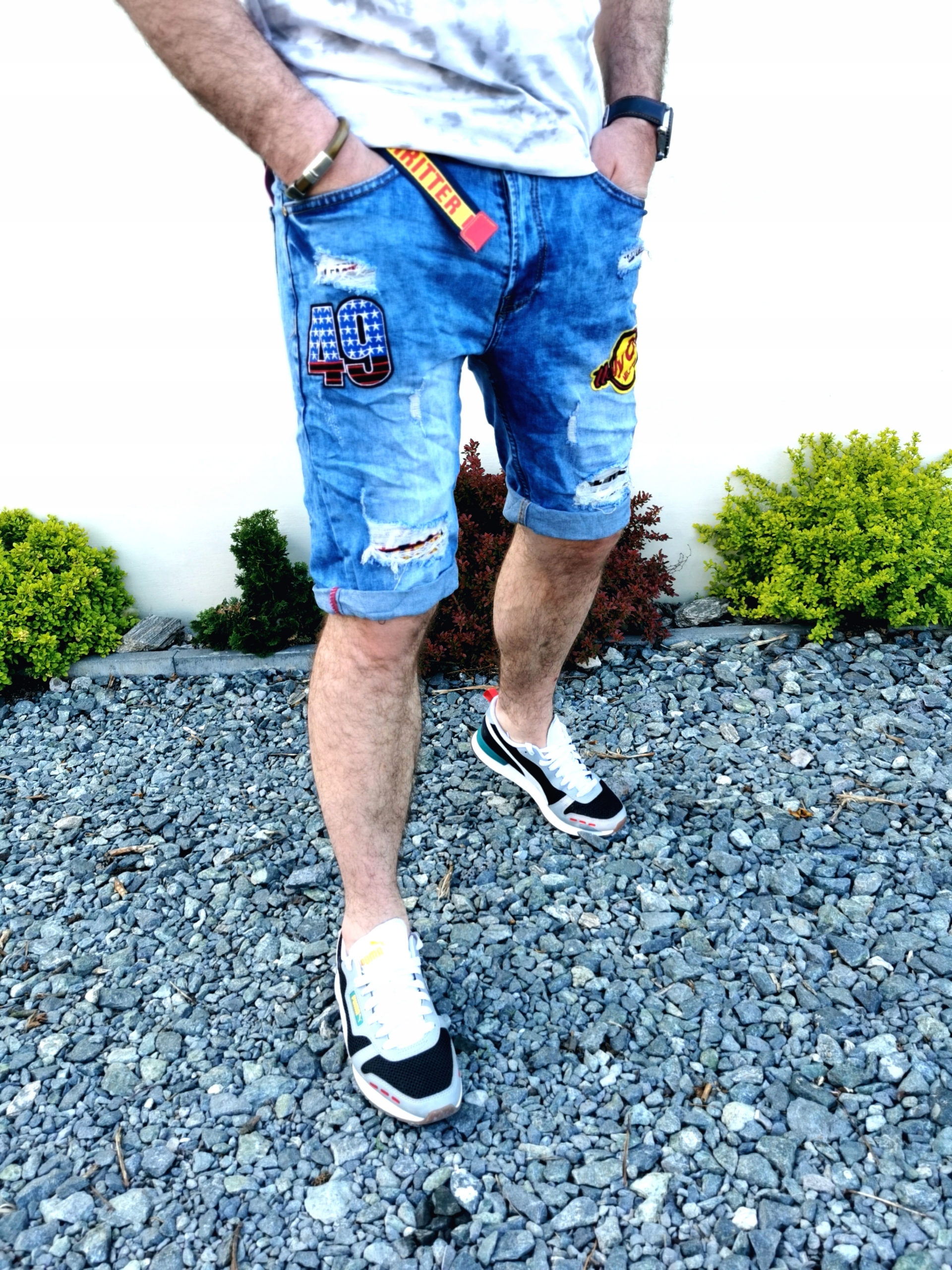 Krótkie spodenki jeans męskie naszywki blue R 30 Rozmiar 30