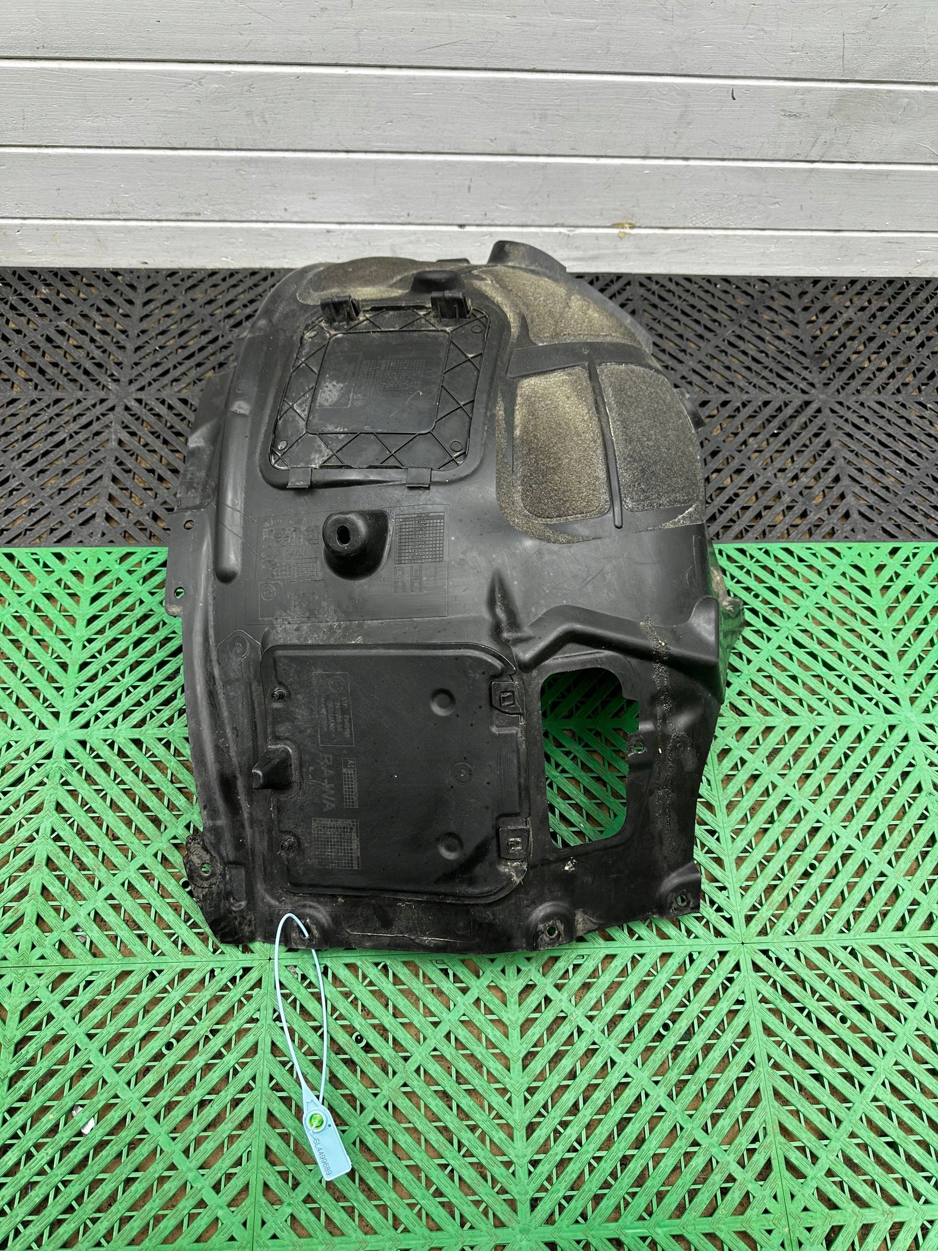 mudguard front BMW 7 G11 G12 7340194