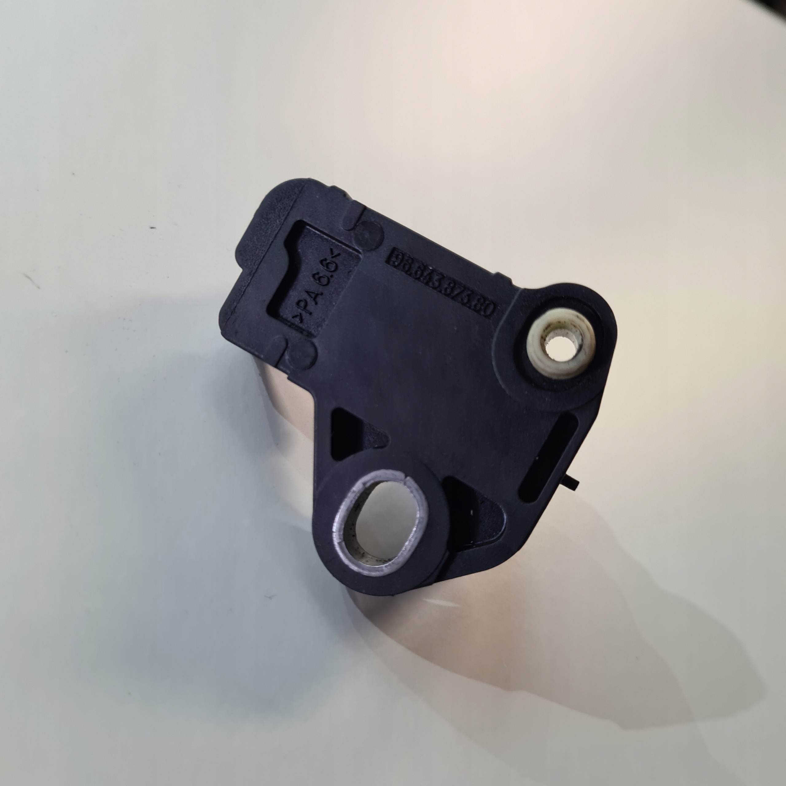 Sensor Kurbelwelle HELLA 1920PW 9664387380 966438