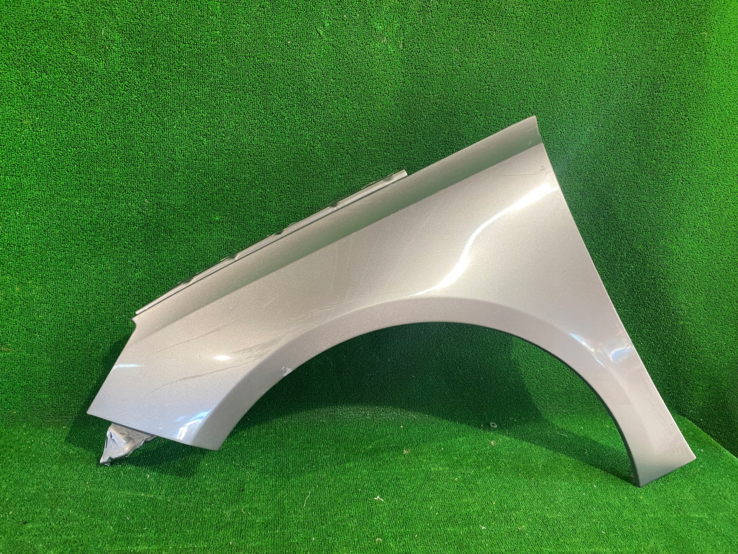fender front left PEUGEOT 308 T9 NR.498