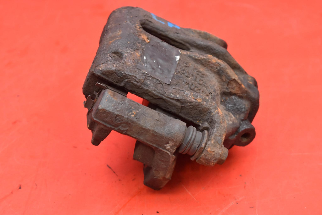 caliper brake left front PEUGEOT 2008 1 and 1.6 e-HDI 92 KM 13-17