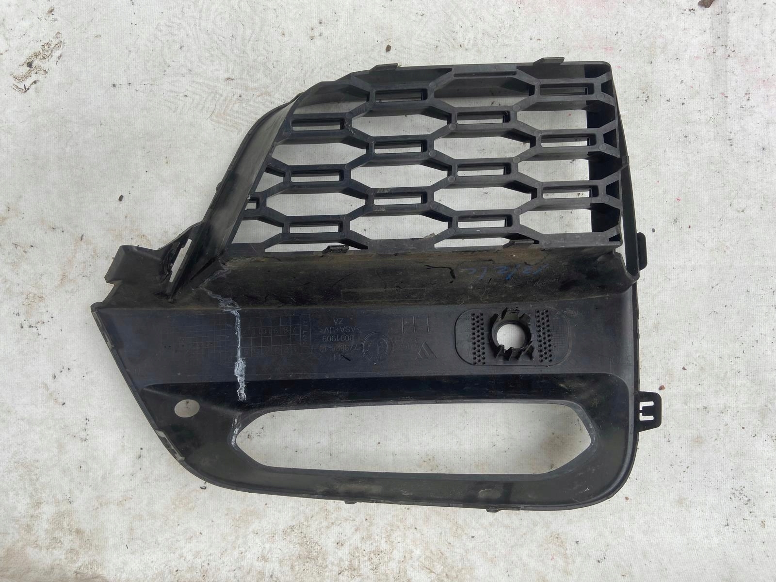 BMW X3 G01 m-packet 17-> grid of a bumper left front front 5111773828-10