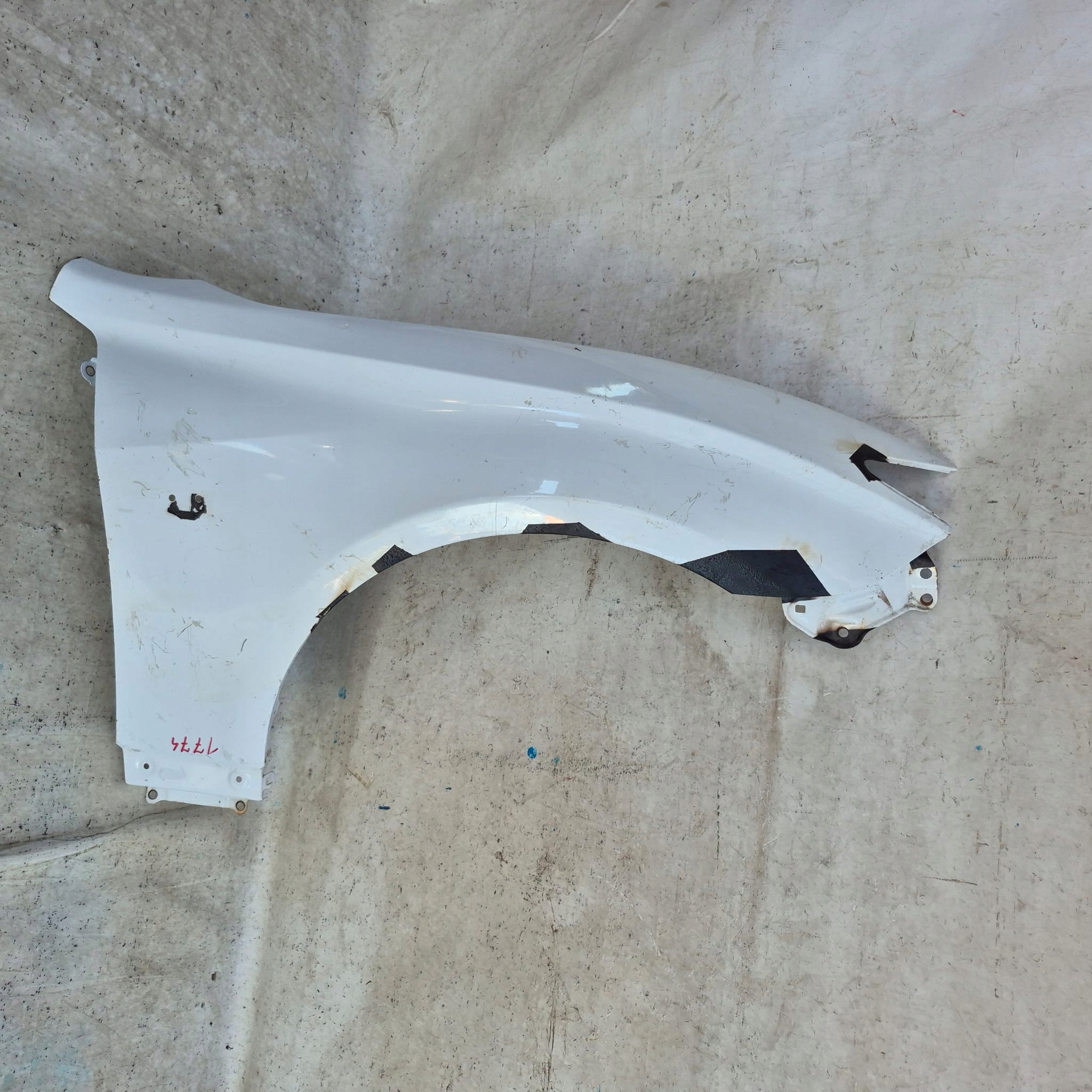 LEXUS RC 14-20 fender front front right