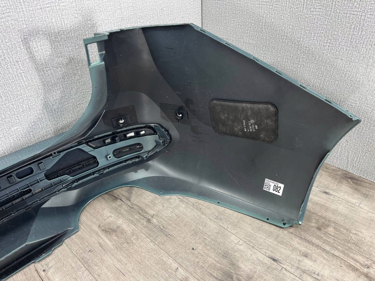 VW PASSAT B9 2023-> nárazník záď 3J0807421