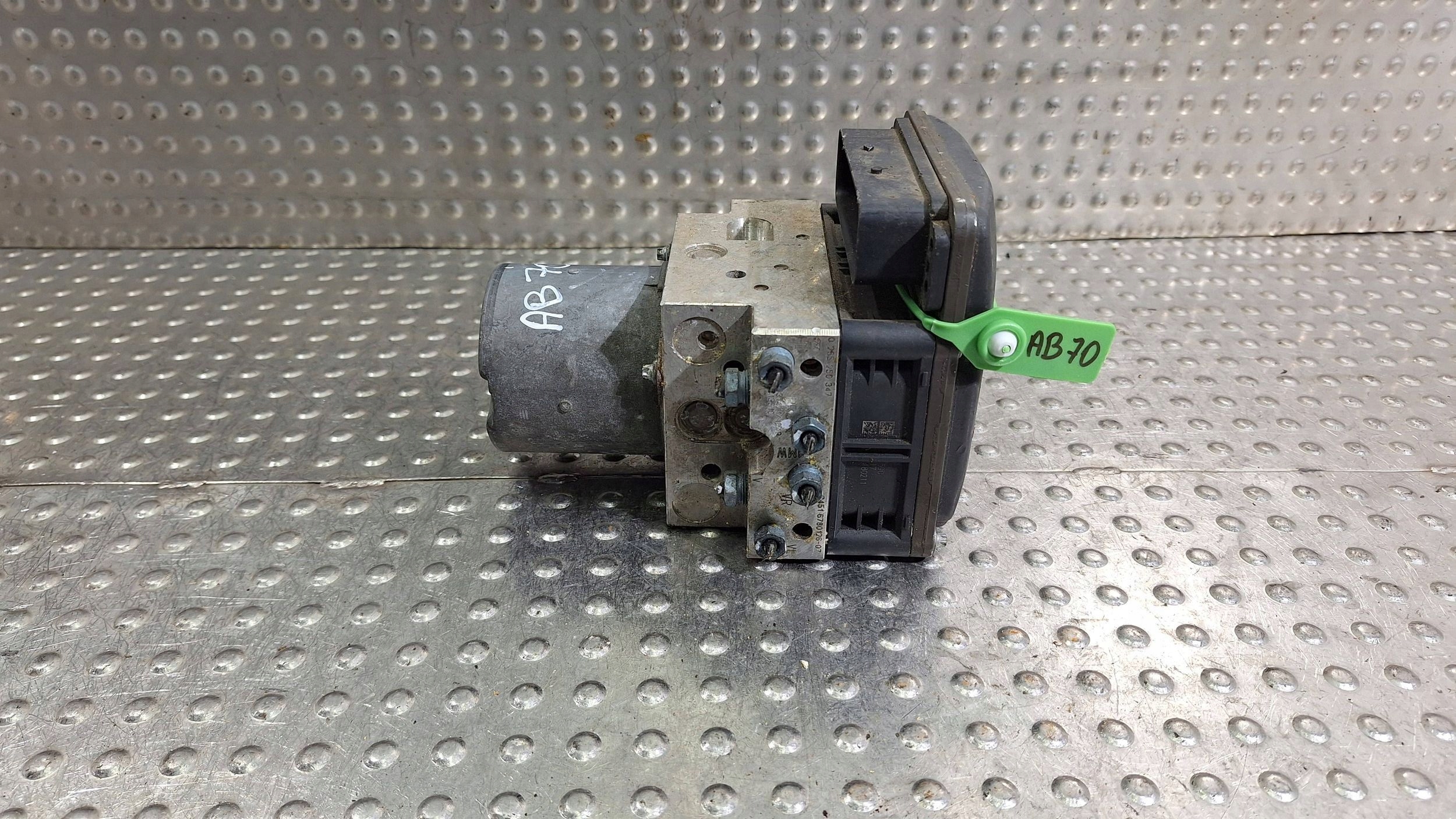 pump control unit ABS 6798284 6798286 BMW X5 E70 X6 E71