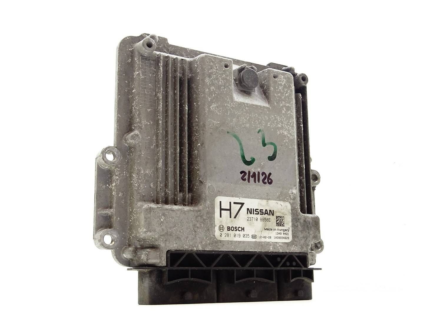 computer control unit of the engine ECU NISSAN QASHQAI J10 1.6 DCI 23710BB58E