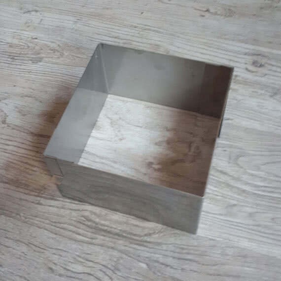 Levně Forma Rd čtvercový 15x15 cm Výška 12 cm