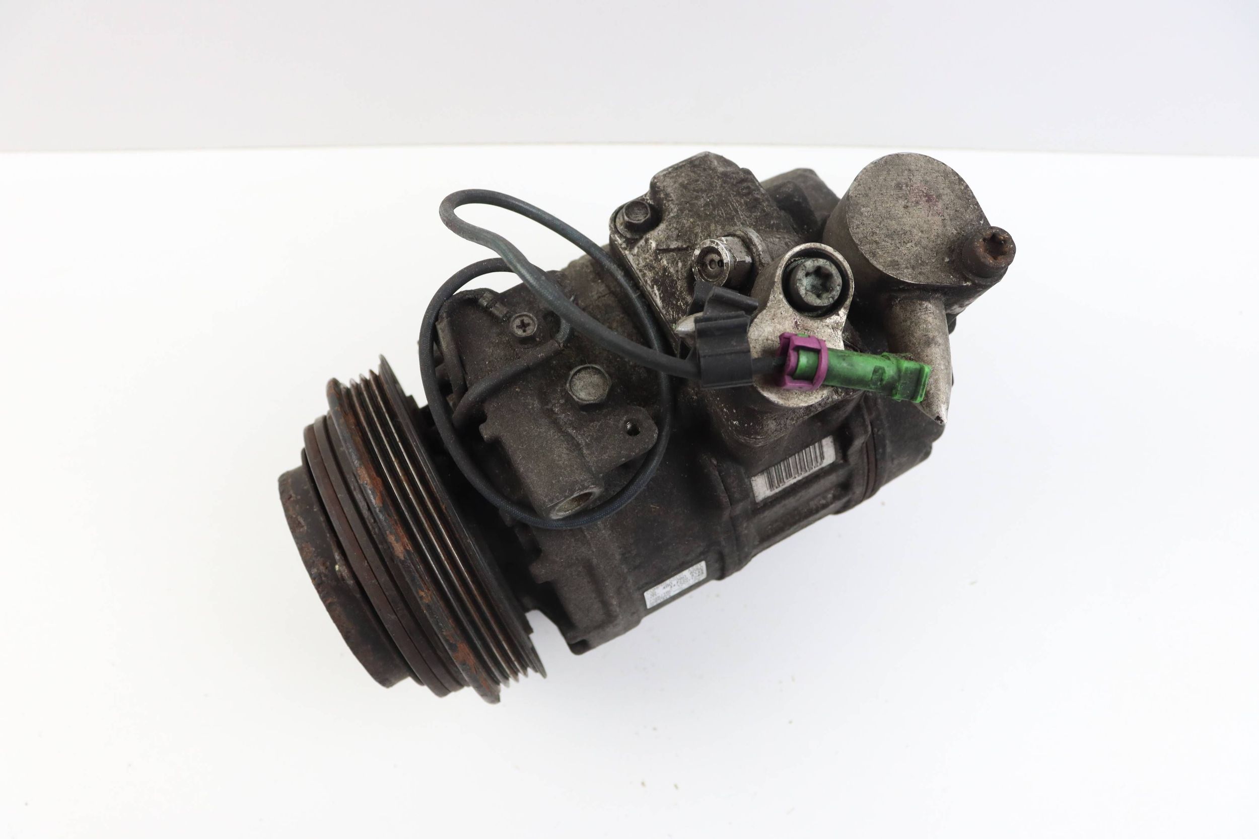 VW PASSAT B5 FL AUDI A6 C5 compressor compressor; of the air conditioning 4B0260805C