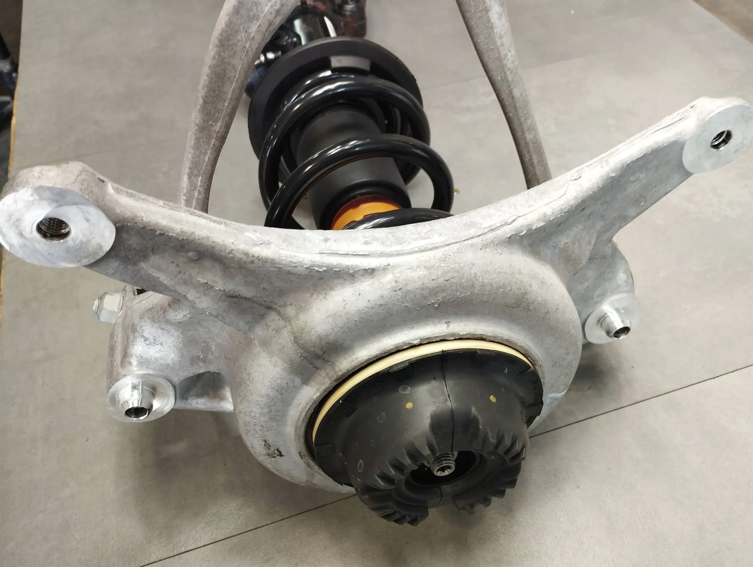Audi A5 Sportback 8TA shock absorber right front 8F0413029B