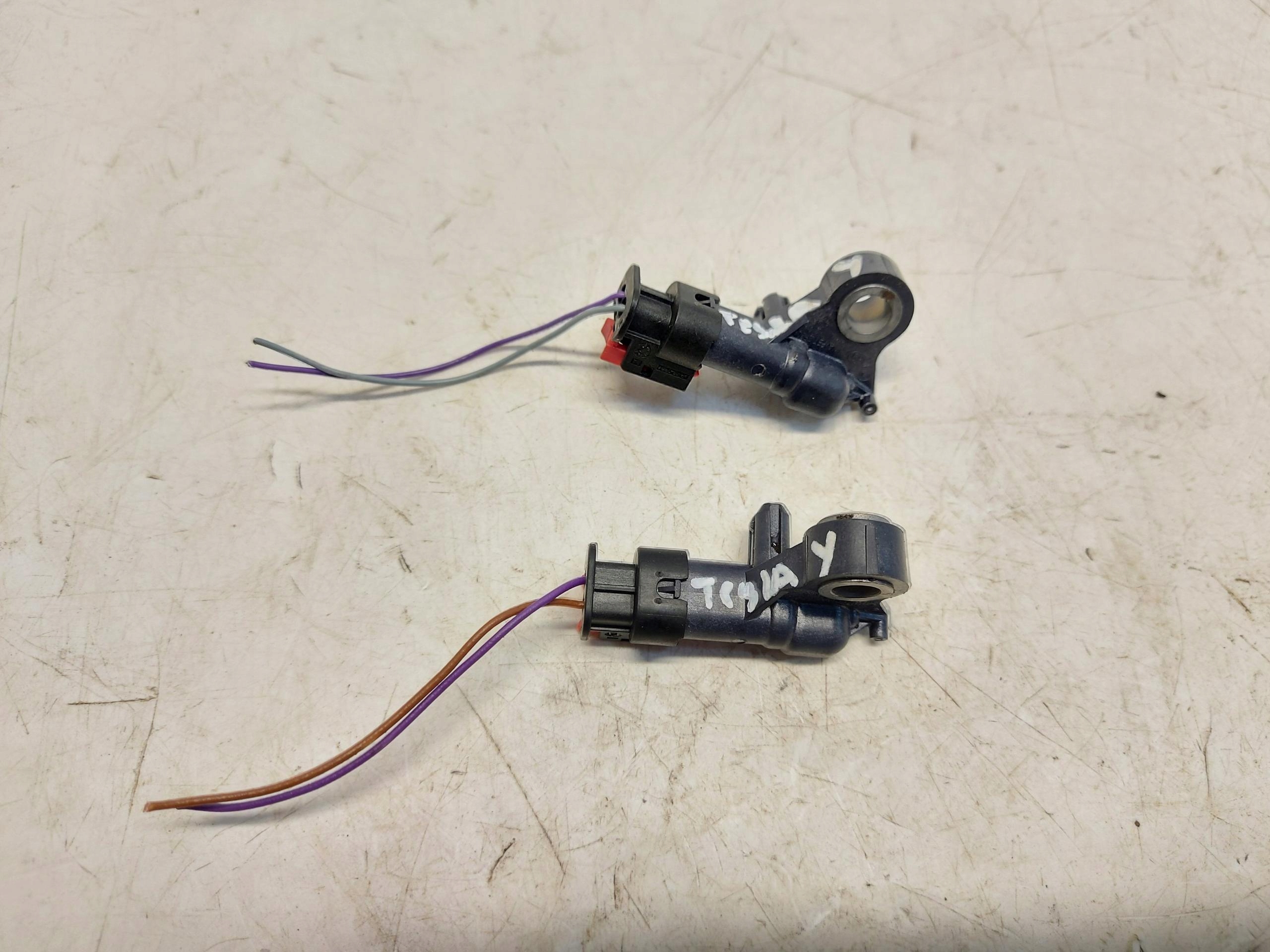 TESLA MODEL Y 2022r, Crashsensor Drucksensor 1036761-00-A-JLK012
