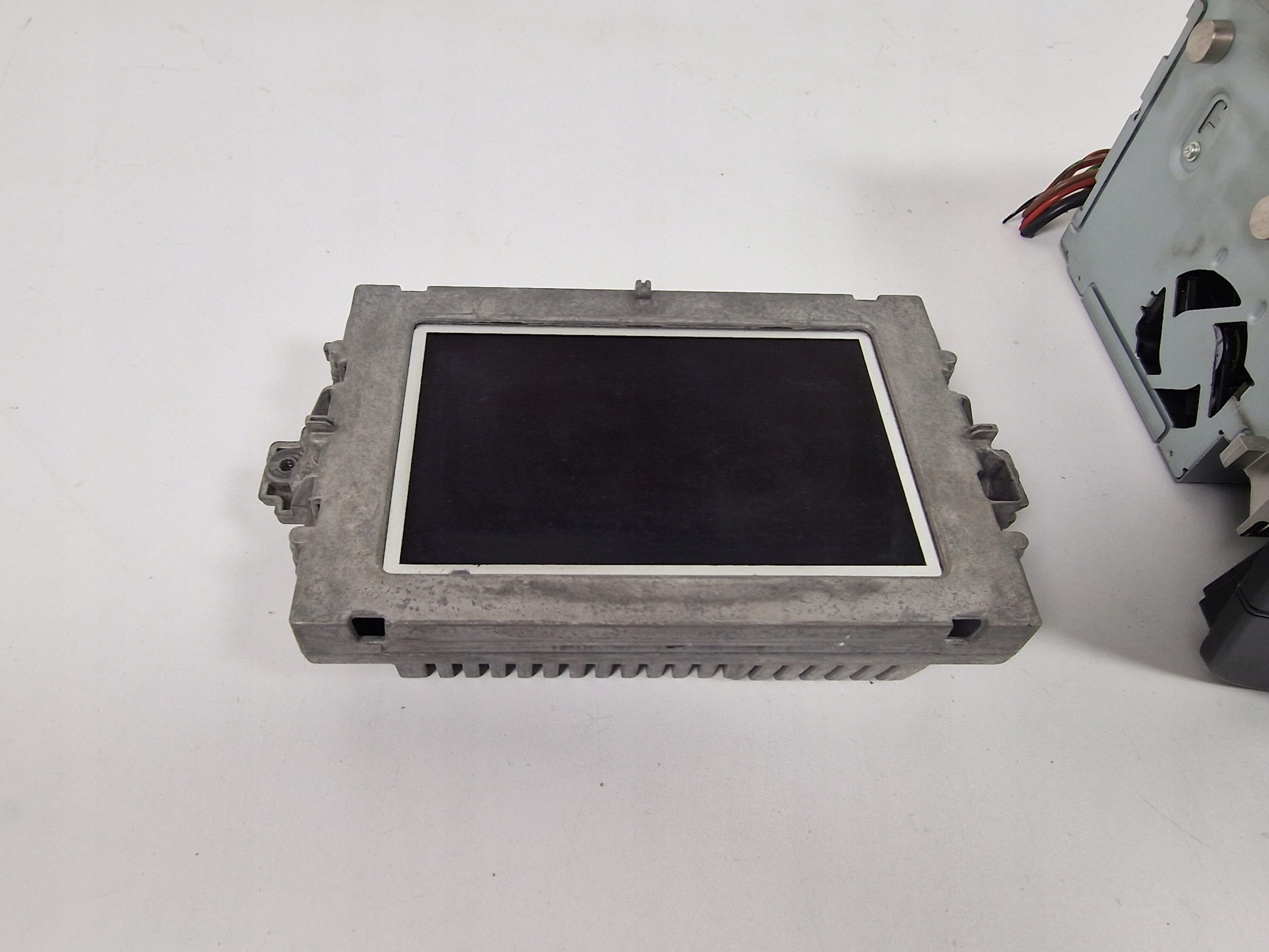MERCEDES W204 Navigation Complète A2049004306