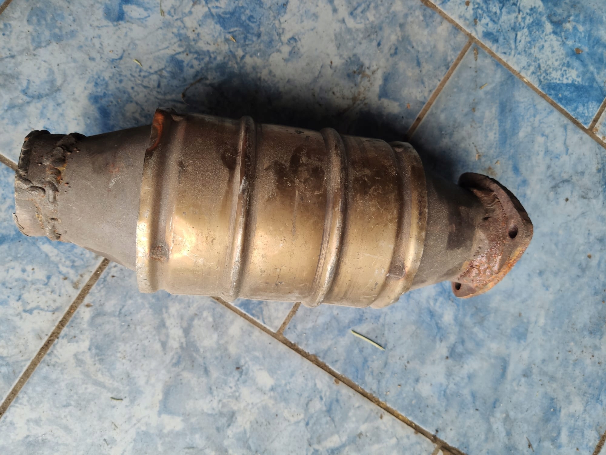 Каталізатор Заміна метал