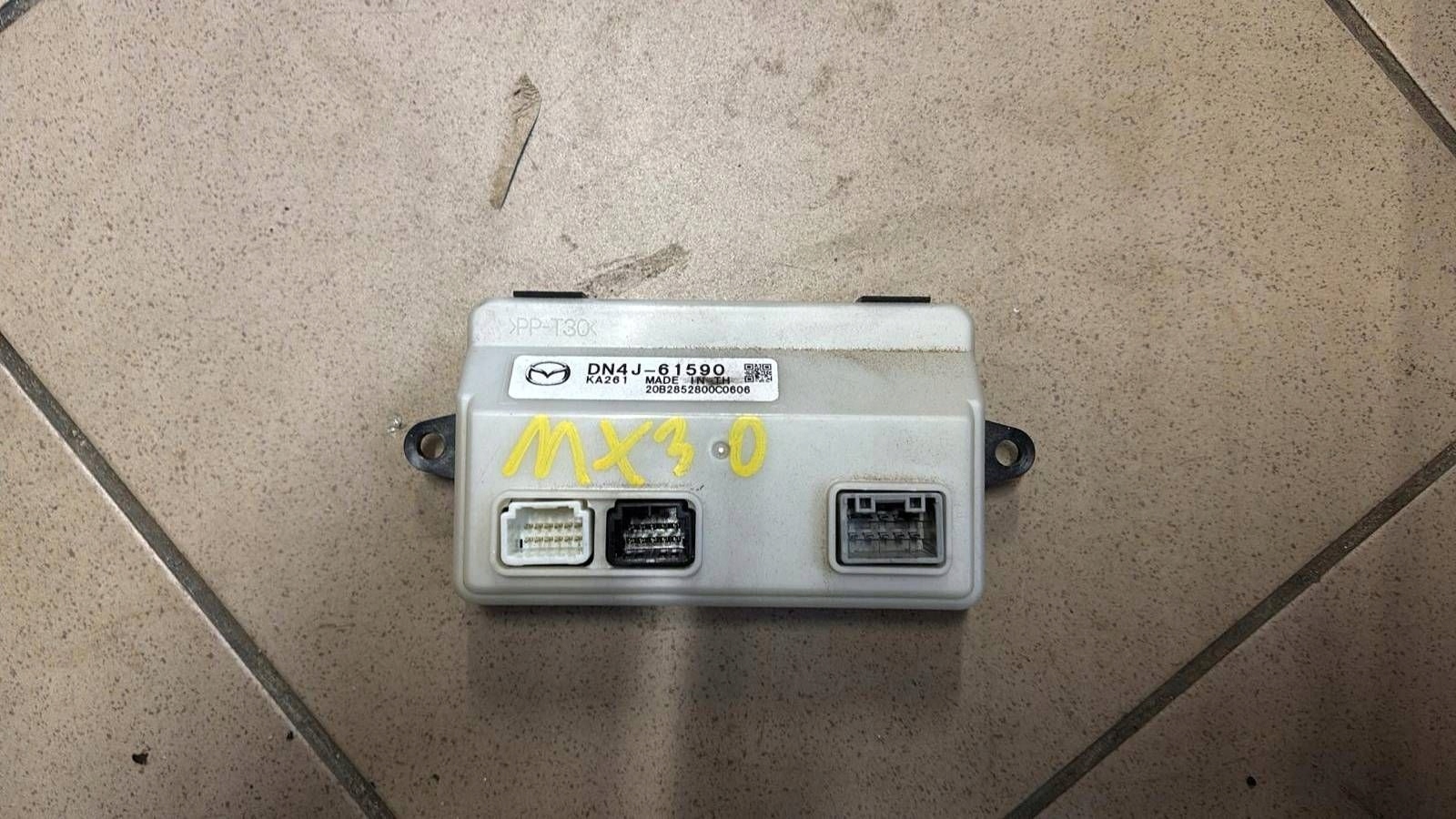 modul Bedienteil Mazda MX-30 DN4J61590