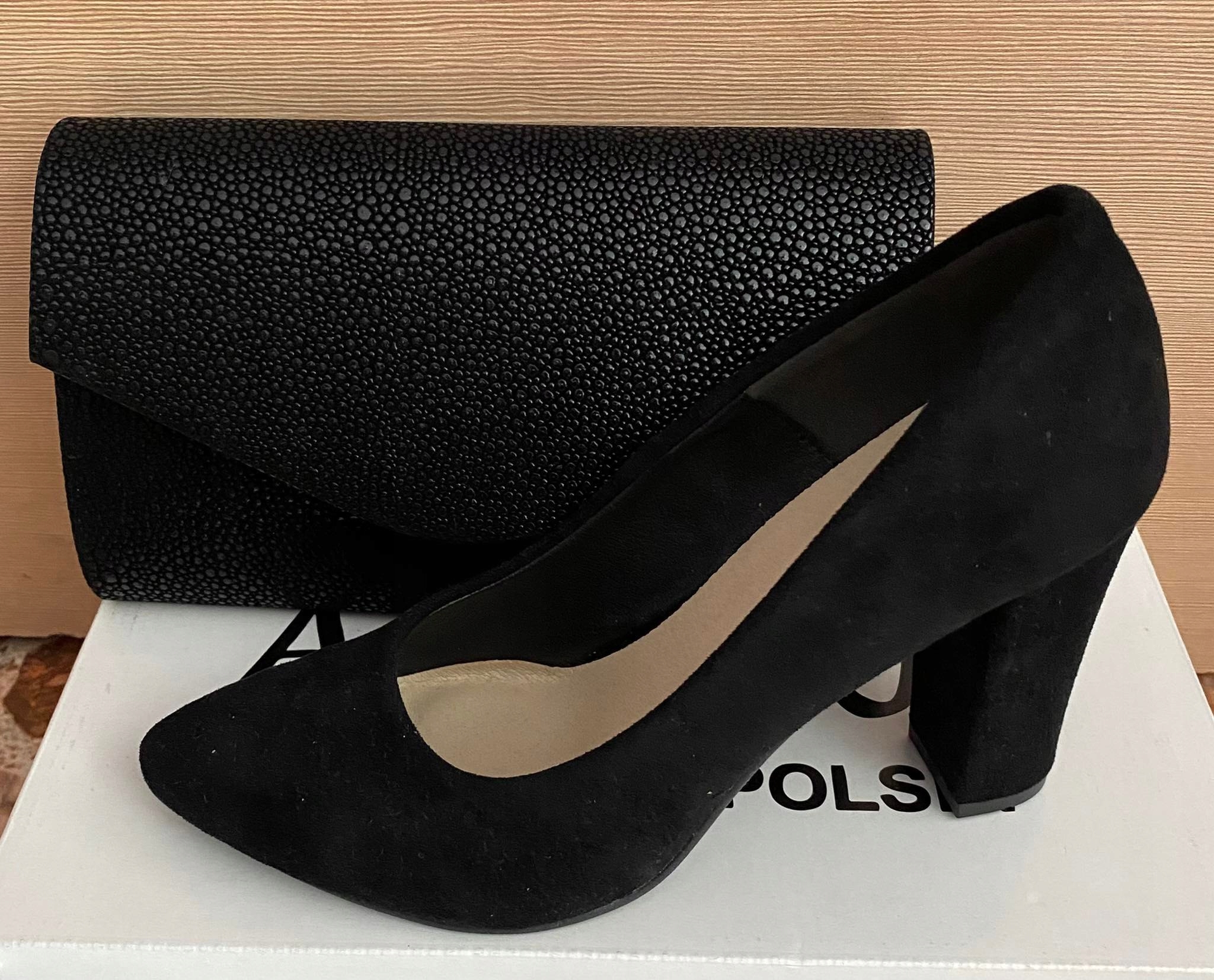 Boty na Sloupku Aga But Barva Černá Semiš vel 37