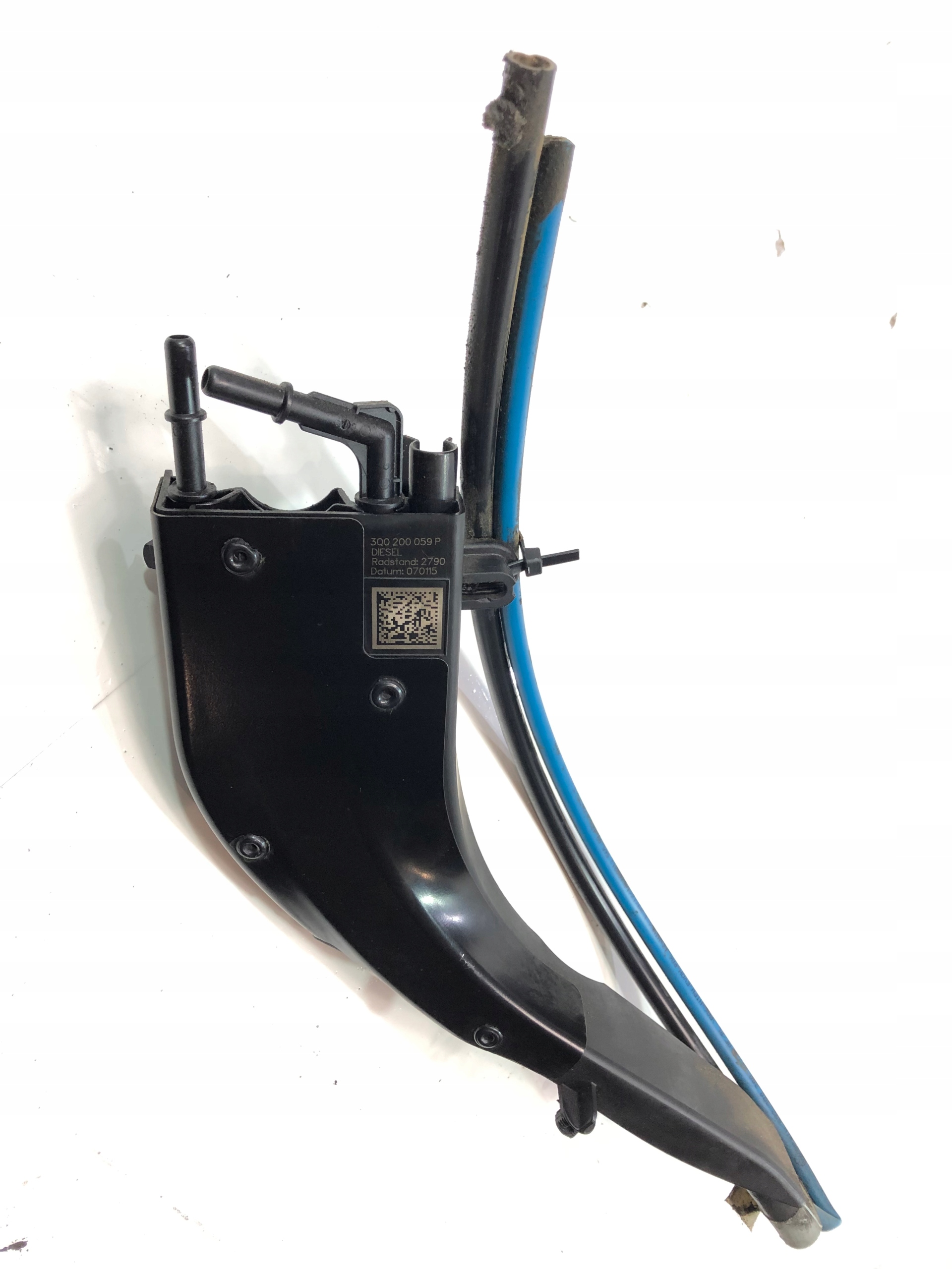 Топливопроводы PASSAT B8 1.6 TDI 3Q0200059P