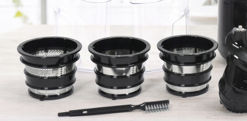 WYCISKARKA WOLNOOBROTOWA DO SOKÓW SOKOWIRÓWKA LUND Pojemność zbiornika na miąższ 1 l