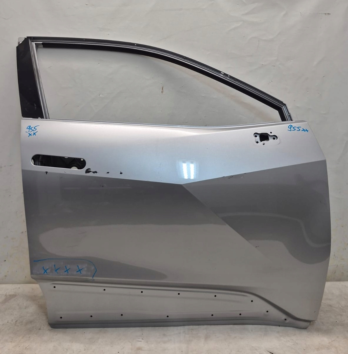 TOYOTA CH-R II 23- door right front front