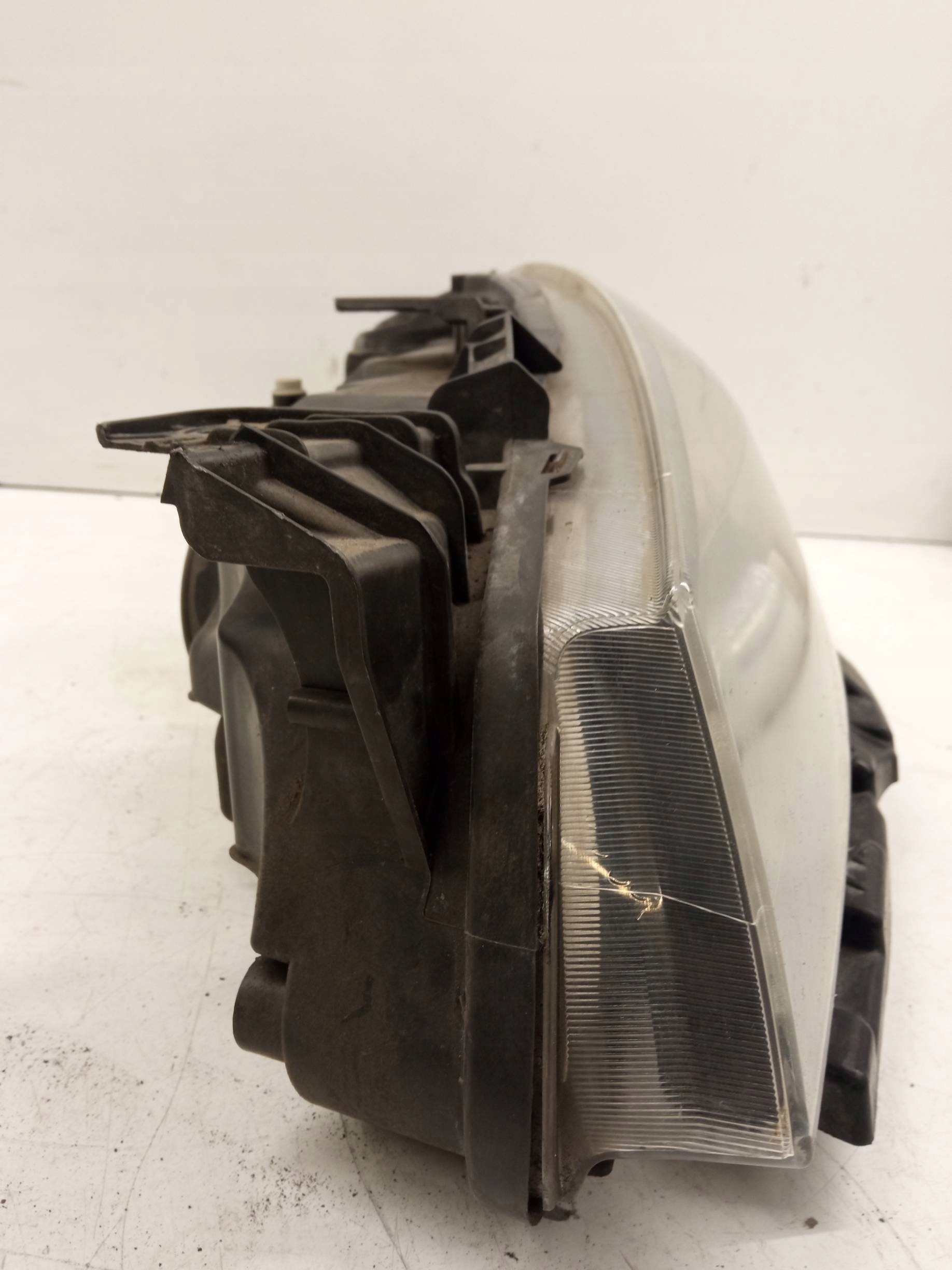 light front left EUROPA 8200481196 Renault Laguna II (2000-2007)