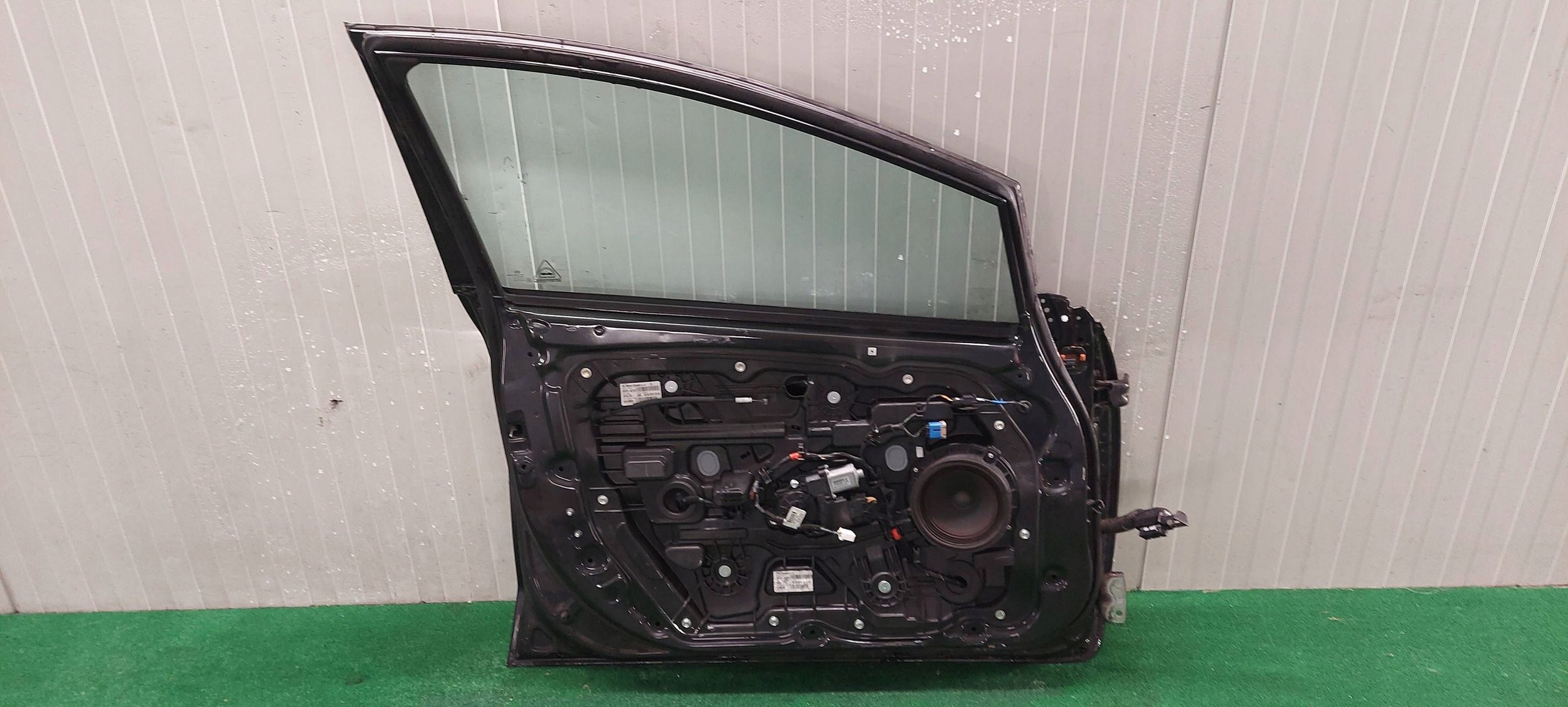 door left front KIA CEED II 12-18 LAK: 1K