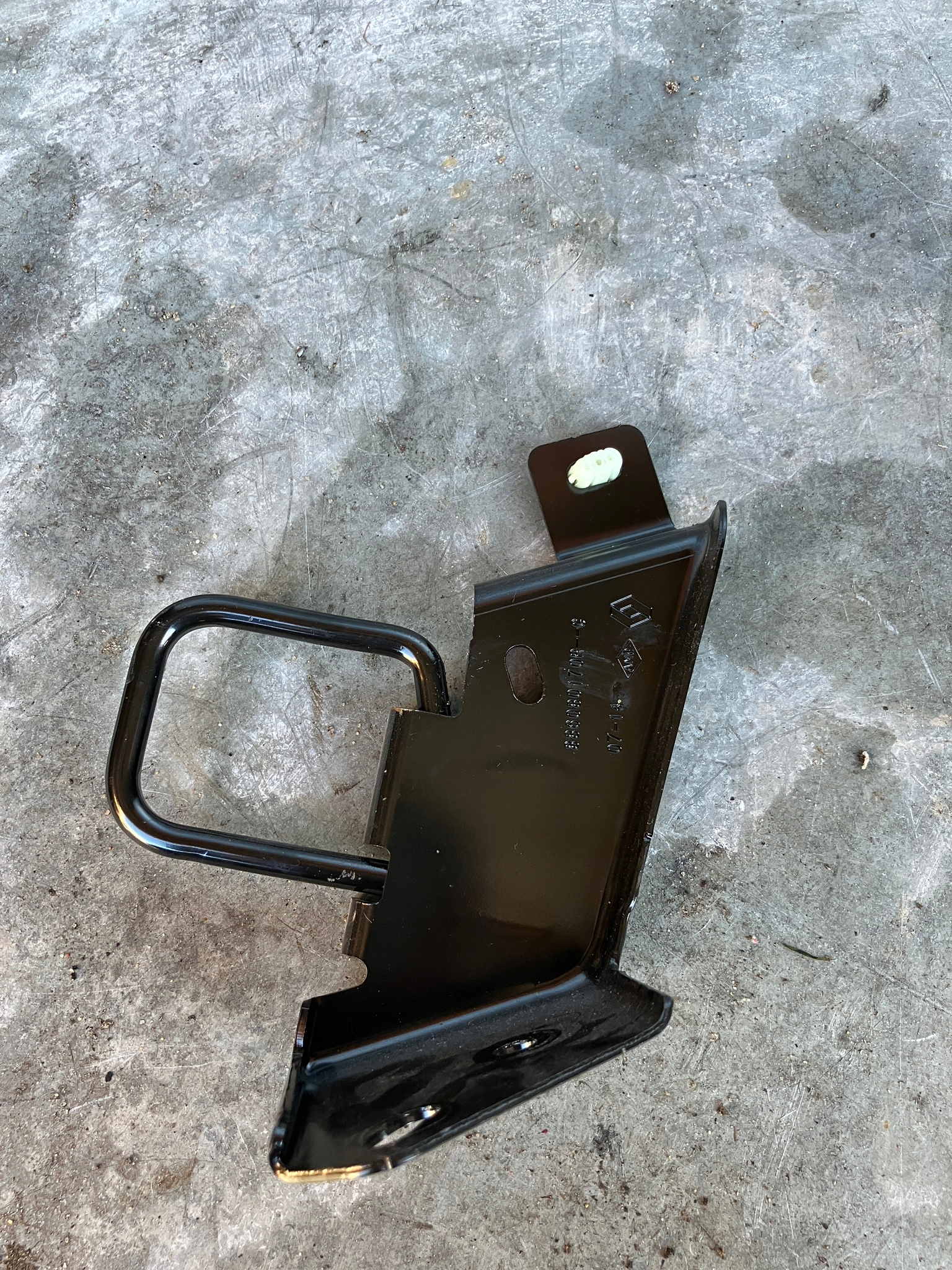 holder KANAPY left RENAULT ZOE 886080170R