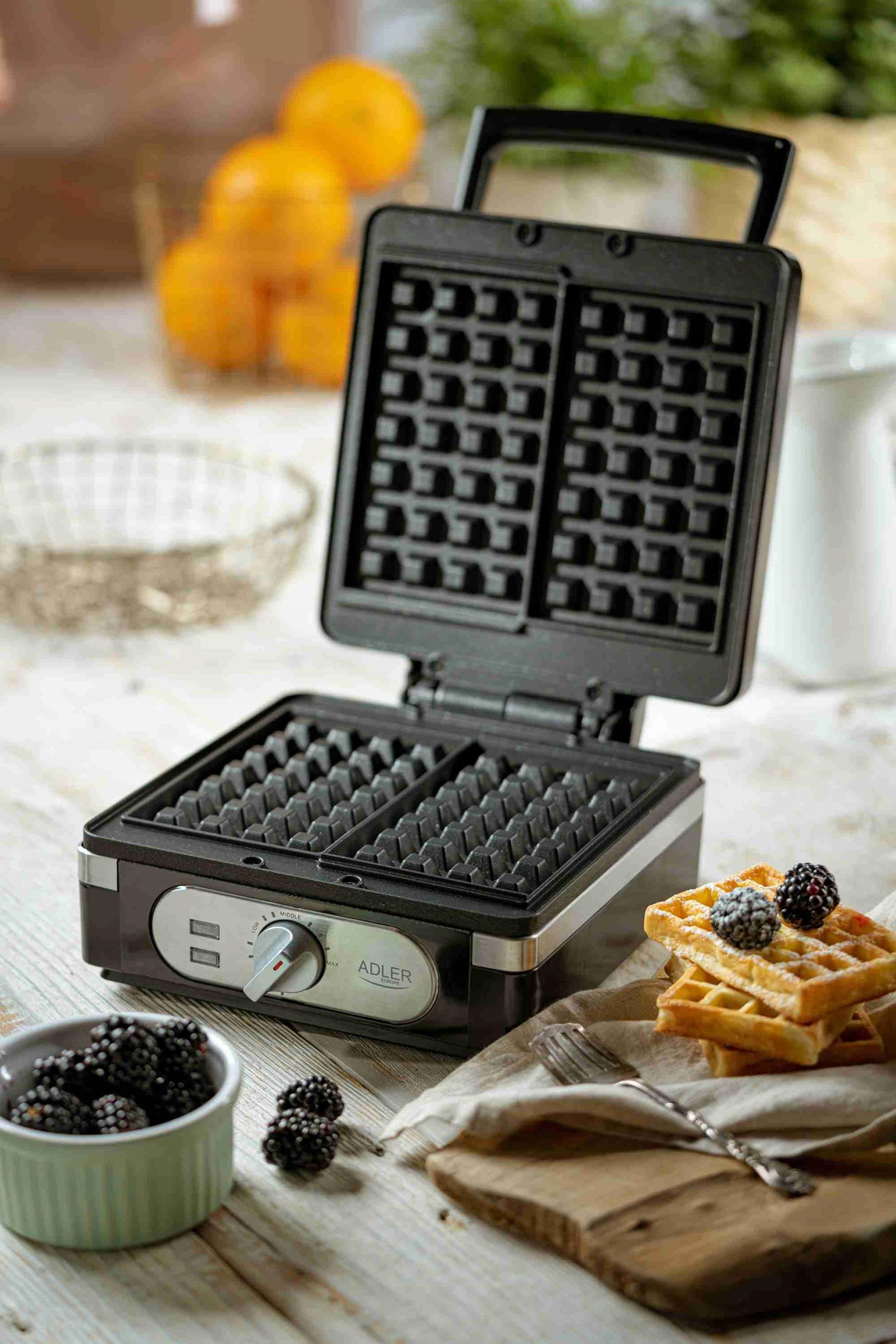 GOFROWNICA 2000W XXL 2 GOFRY XXL DUŻA MOC ADLER Szerokość produktu 23 cm