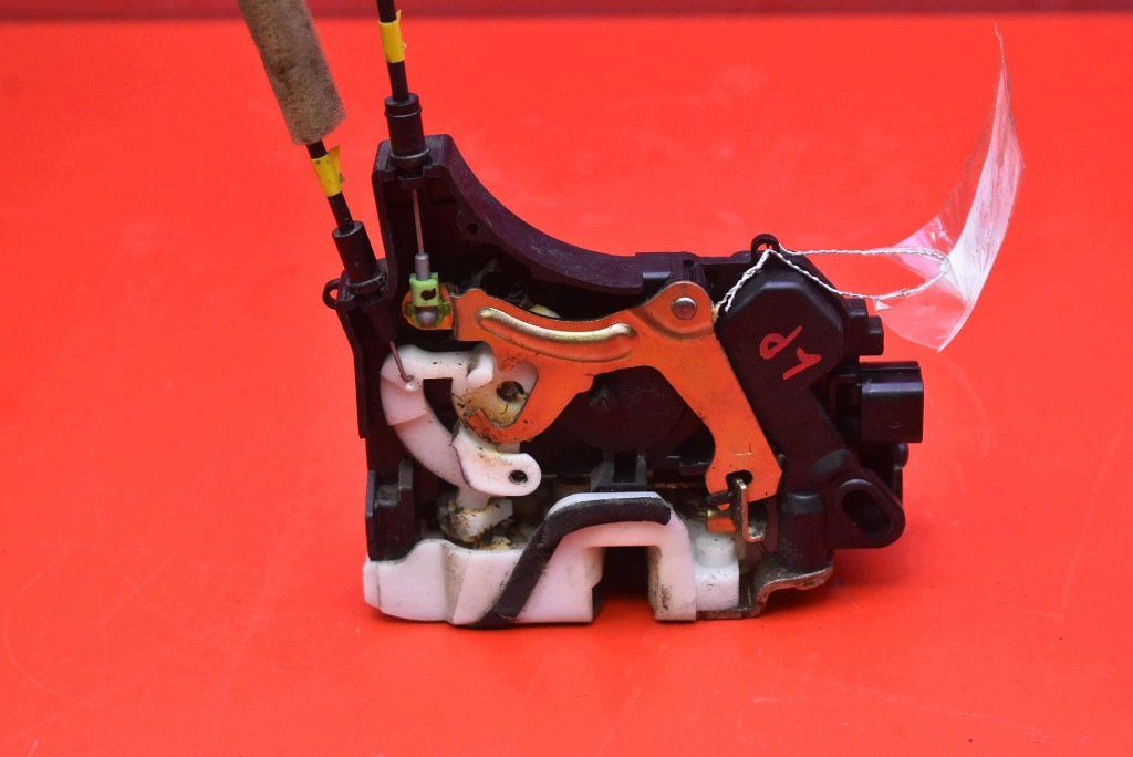 lock door left front front EU MITSUBISHI GRANDIS 1 and 03-11