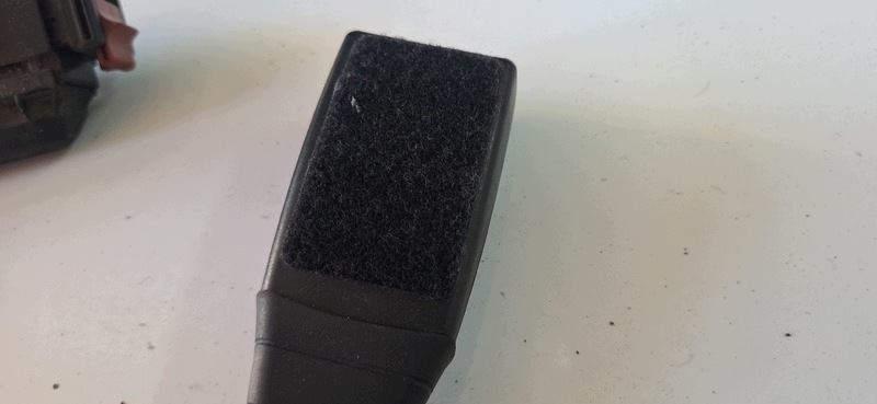 gurtstraffer sicherheits OPEL CORSA D 132225285 rechts vorne