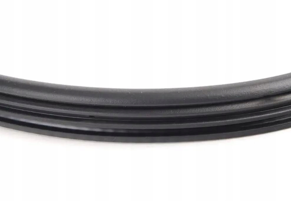 USZCZELKA DRZWI PRZOD WEWNETRZNE AUDI A4 B8 ALLROA Part number 8K0831721H