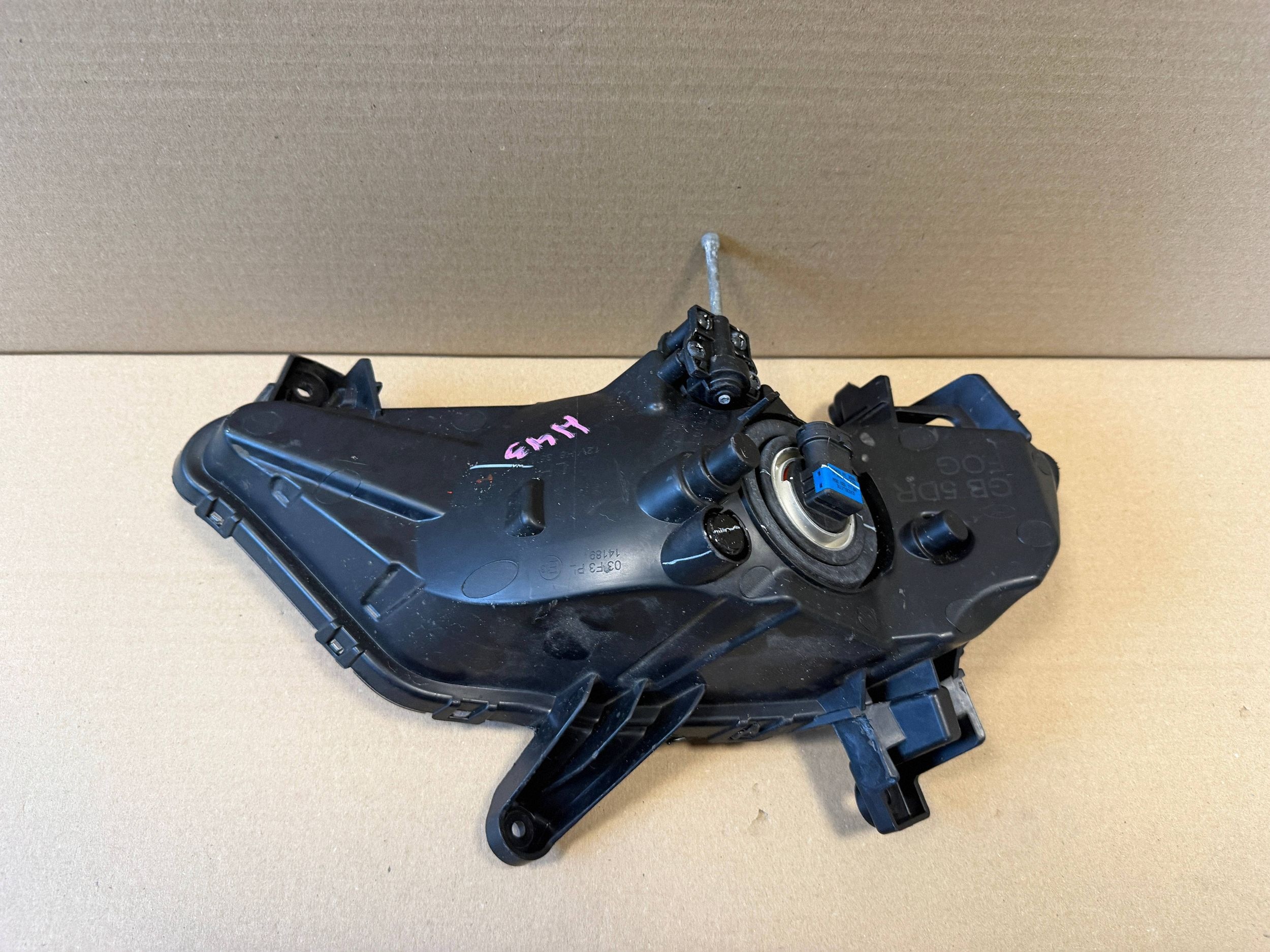 Hyundai I20 2 II 14- left front front fog light