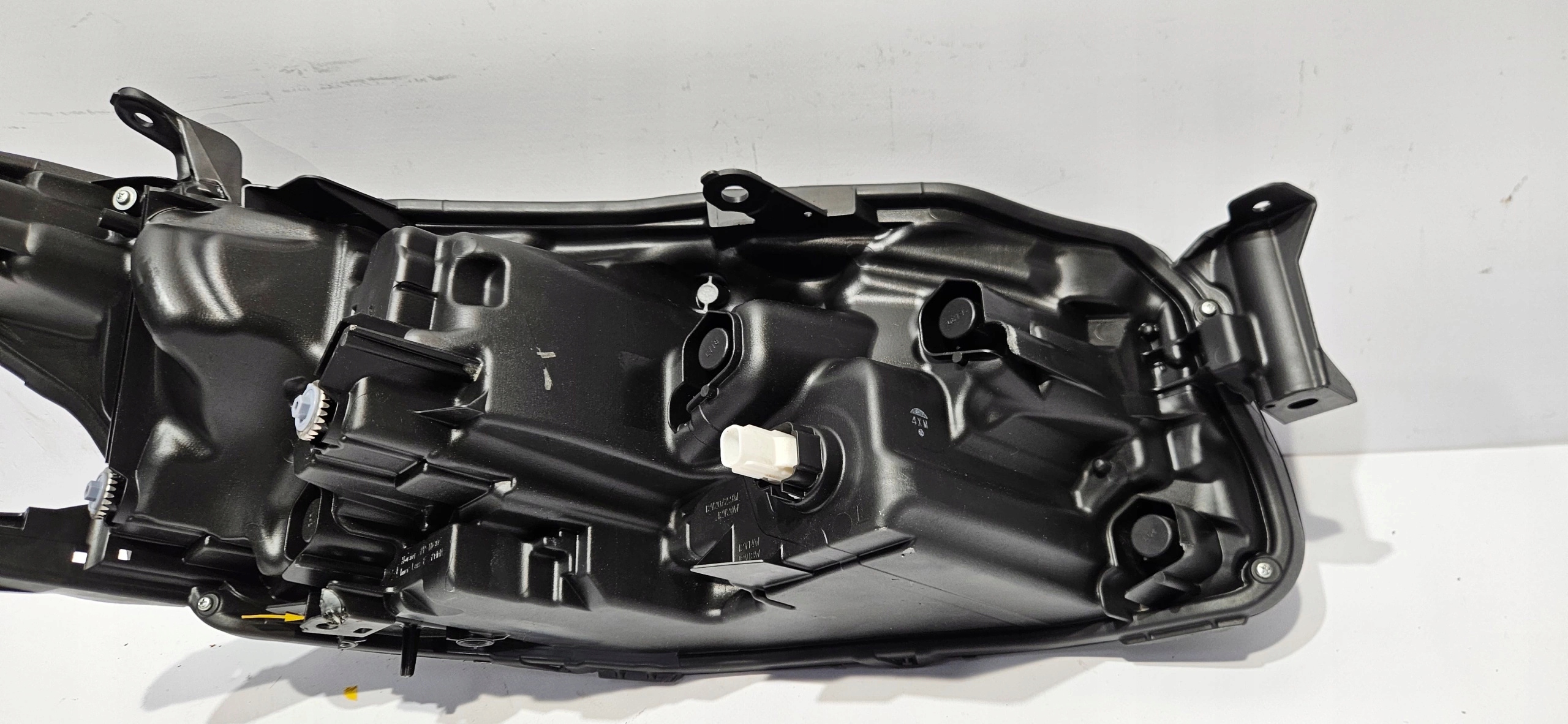 light left front FULL LED TOYOTA CAMRY IX 24- original
