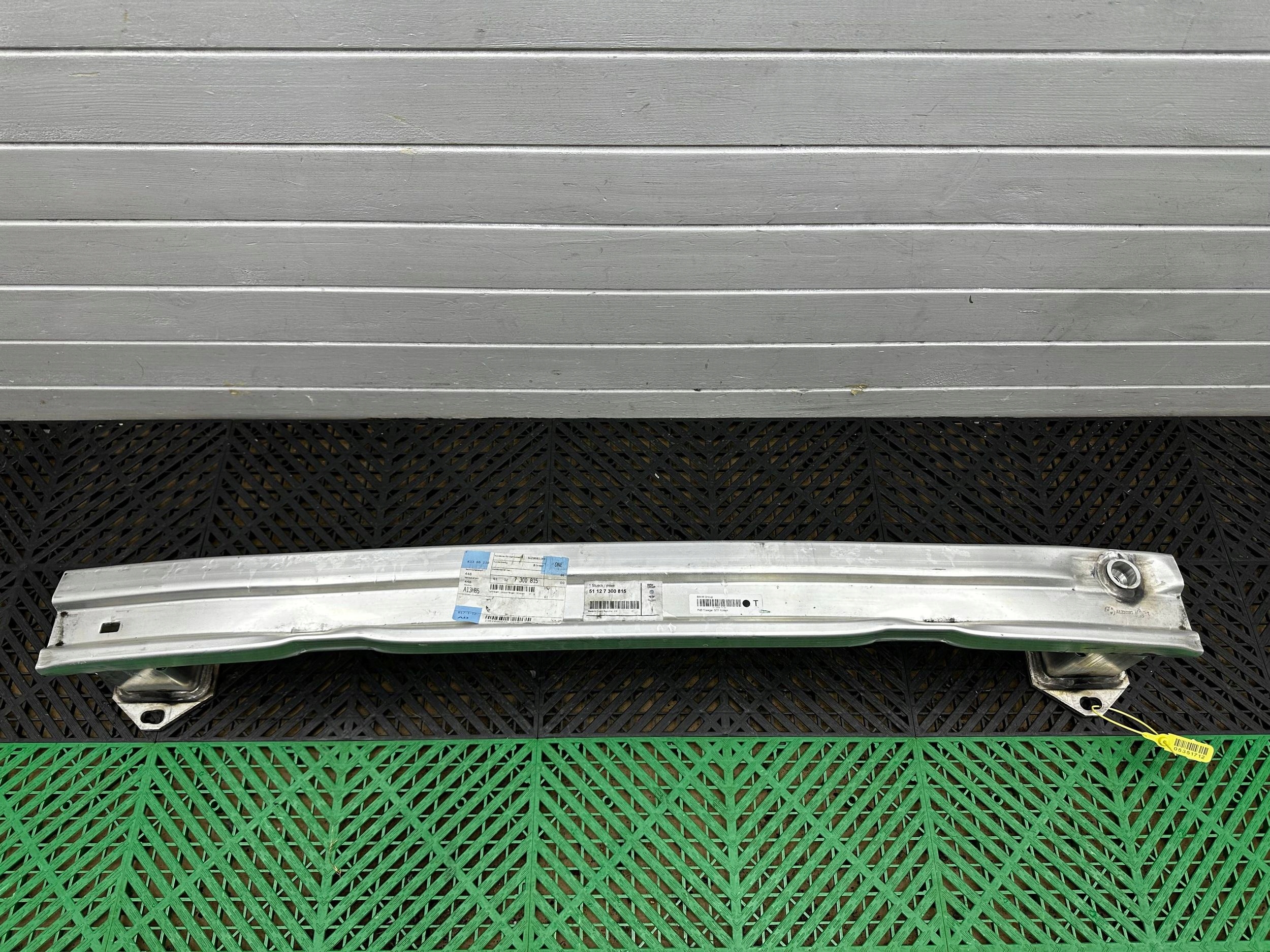 TRAVERSA paraurti posteriore BMW 2 F45 7300815